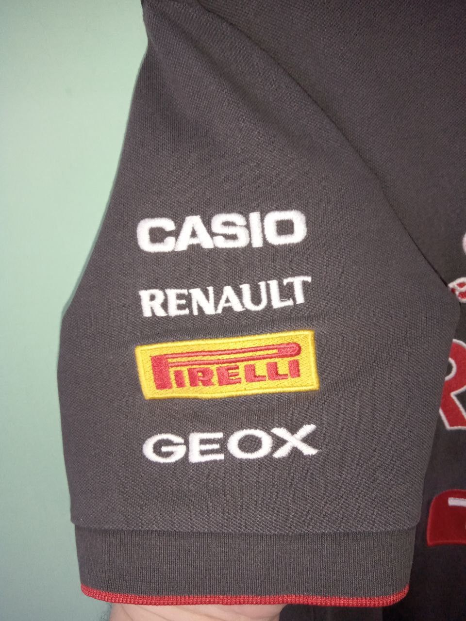 Pepe Jeans Vintage Pepe Jeans Red Bull Racing Infiniti Y2K Faded Polo Size US L / EU 52-54 / 3 - 9 Thumbnail