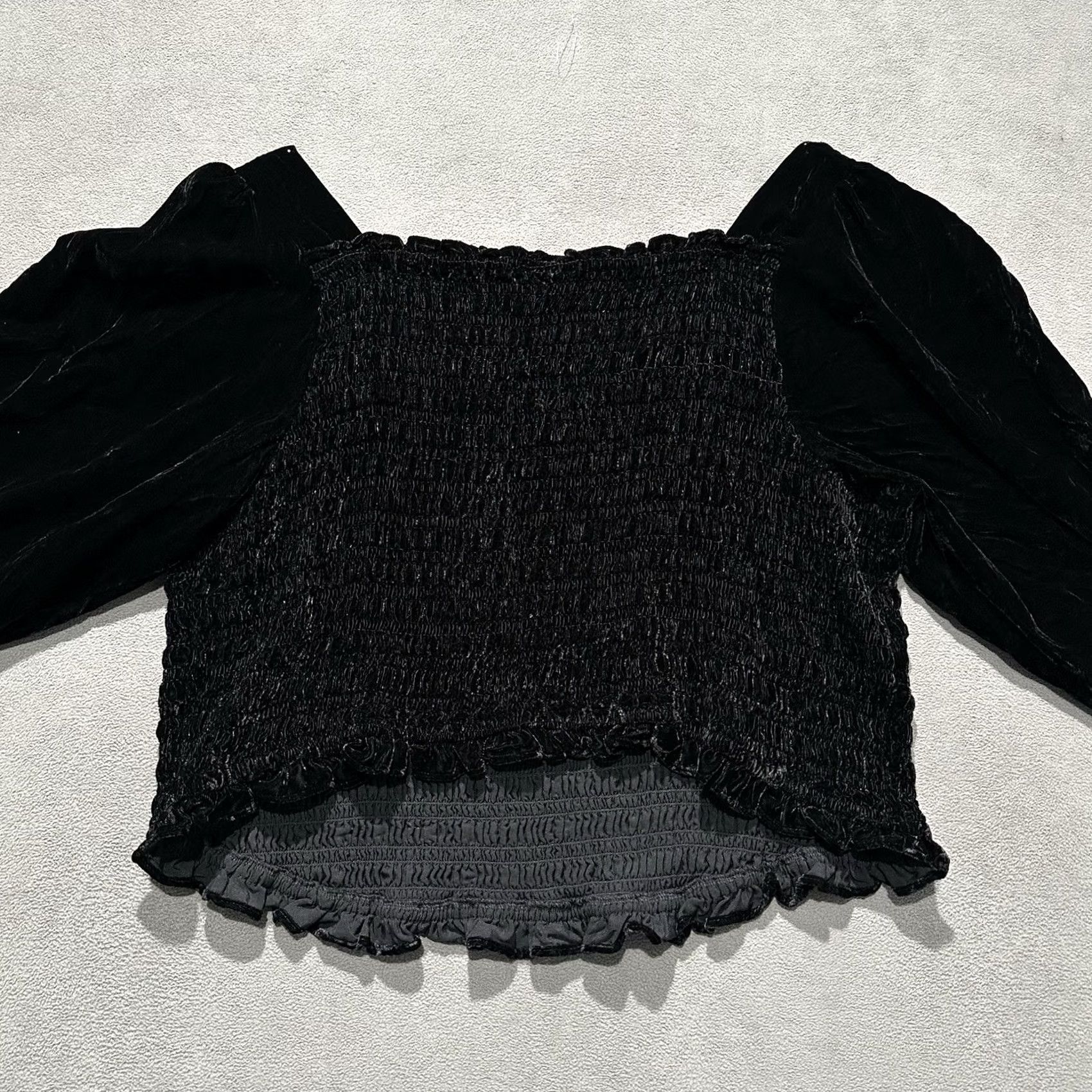 Torrid Torrid 5X Black Velvet Burnout Smocked Blouson Sleeve Crop Top Womens Size XXL / US 16-18 / IT 52-54 - 3 Thumbnail