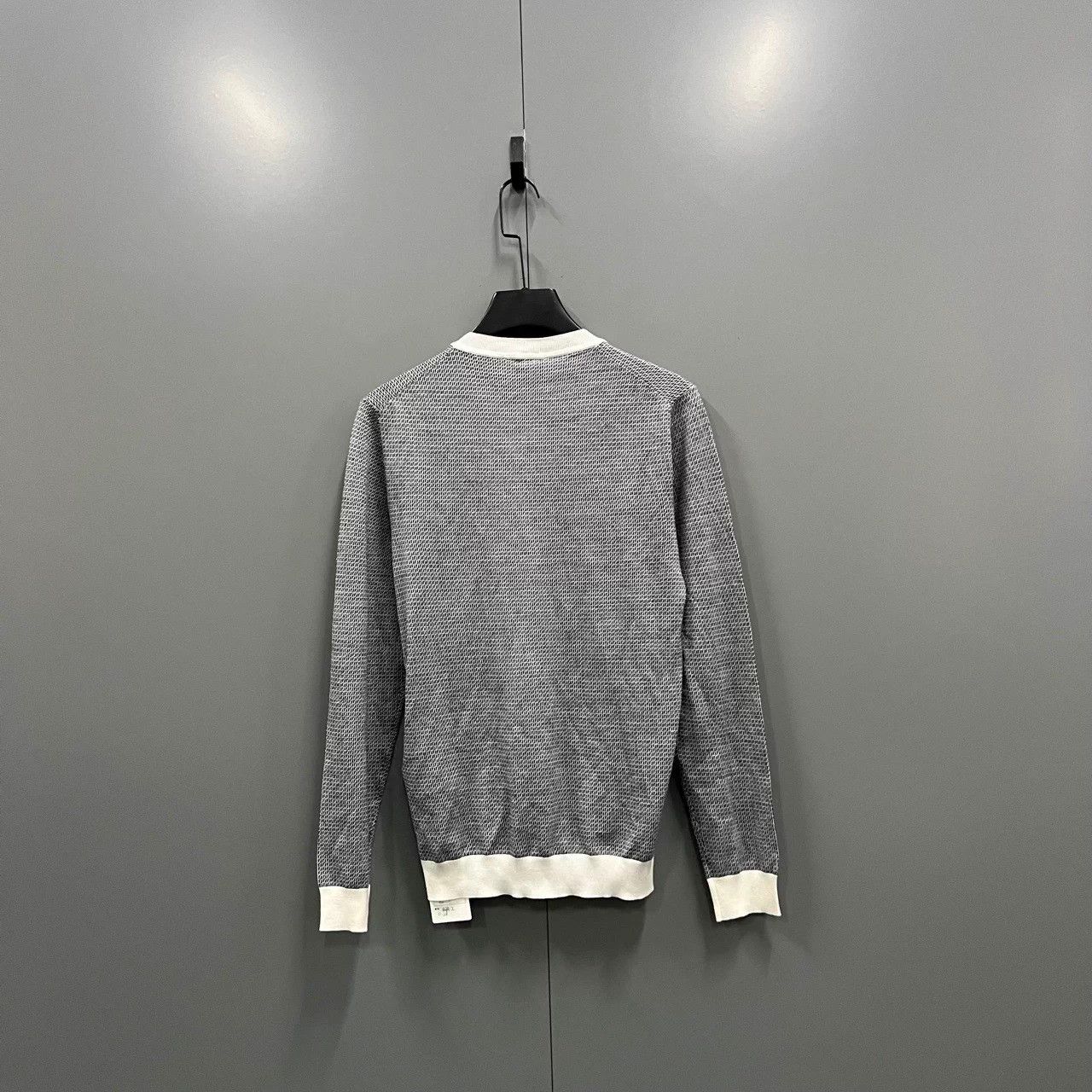 Fendi FENDI small logo all over wool knit sweater 44 new with tags Size M / US 6-8 / IT 42-44 - 5 Thumbnail