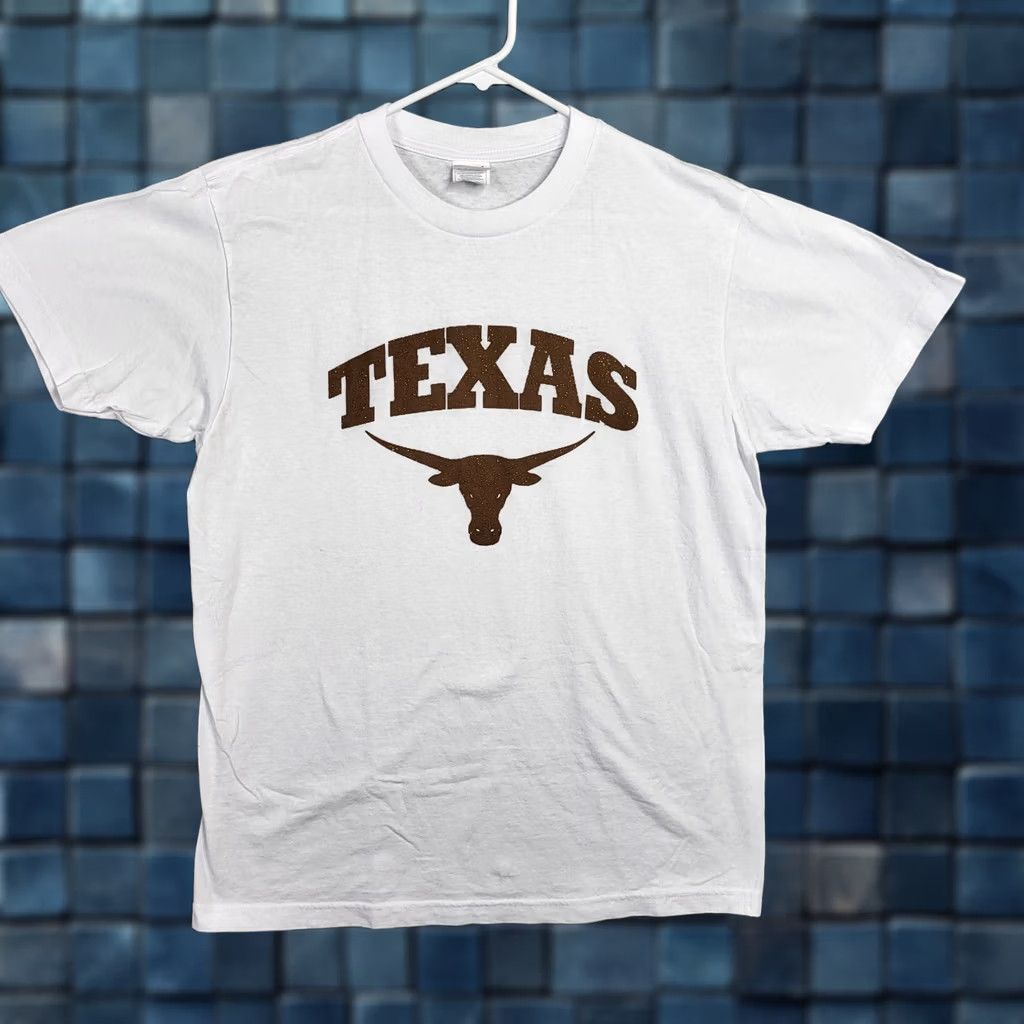 Vintage Shaka Comfort Texas Longhorns Unisex Adult T-Shirt L White Crew Neck Short Sleeve Cotton Jersey Logo Outdoor All Seasons Mens Womens Adults Size US L / EU 52-54 / 3 - 1 Thumbnail