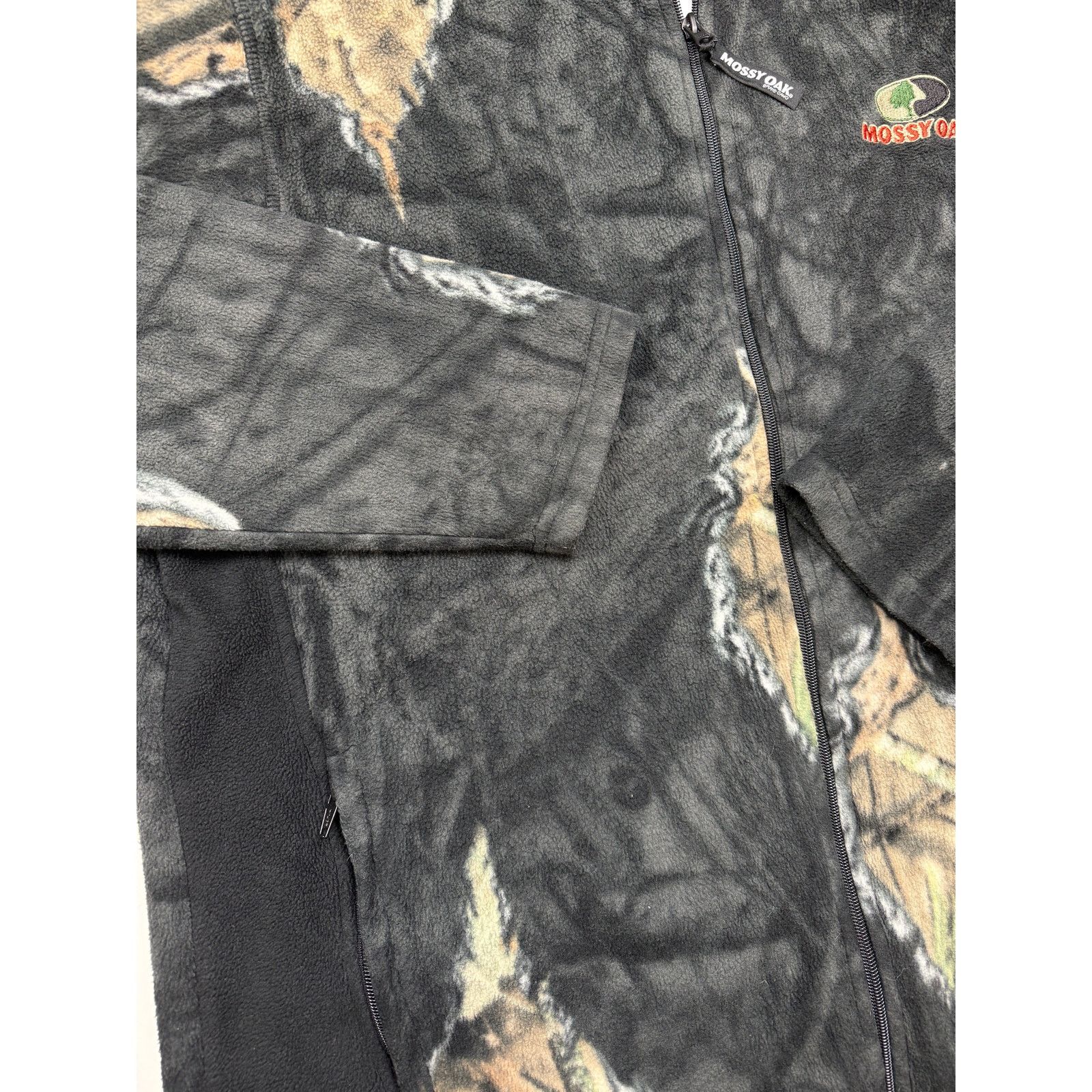 Vintage Mossy Oak Tree Camo Embroidered Logo AOP Sweater Size L Size US L / EU 52-54 / 3 - 6 Thumbnail