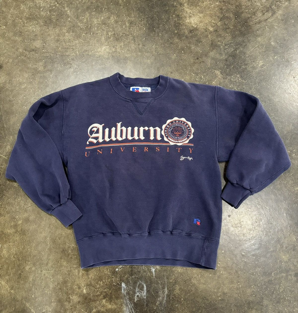 Russell Athletic Vintage 1989 Tiger Rags Auburn University Sweatshirt Size US M / EU 48-50 / 2 - 1 Thumbnail