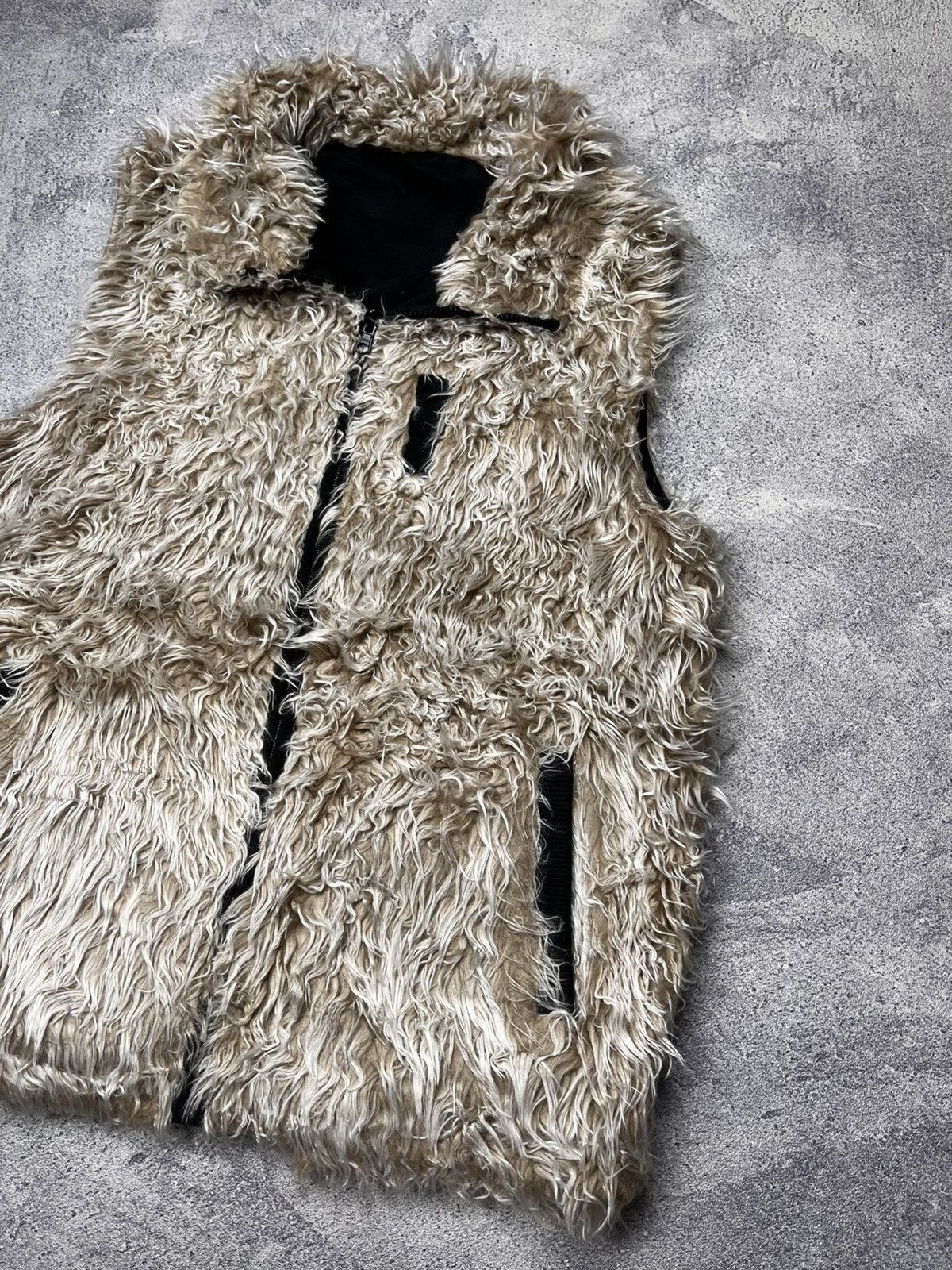 If Six Was Nine Racoon Fur Reversible Vest Gym Master Size US M / EU 48-50 / 2 - 7 Thumbnail