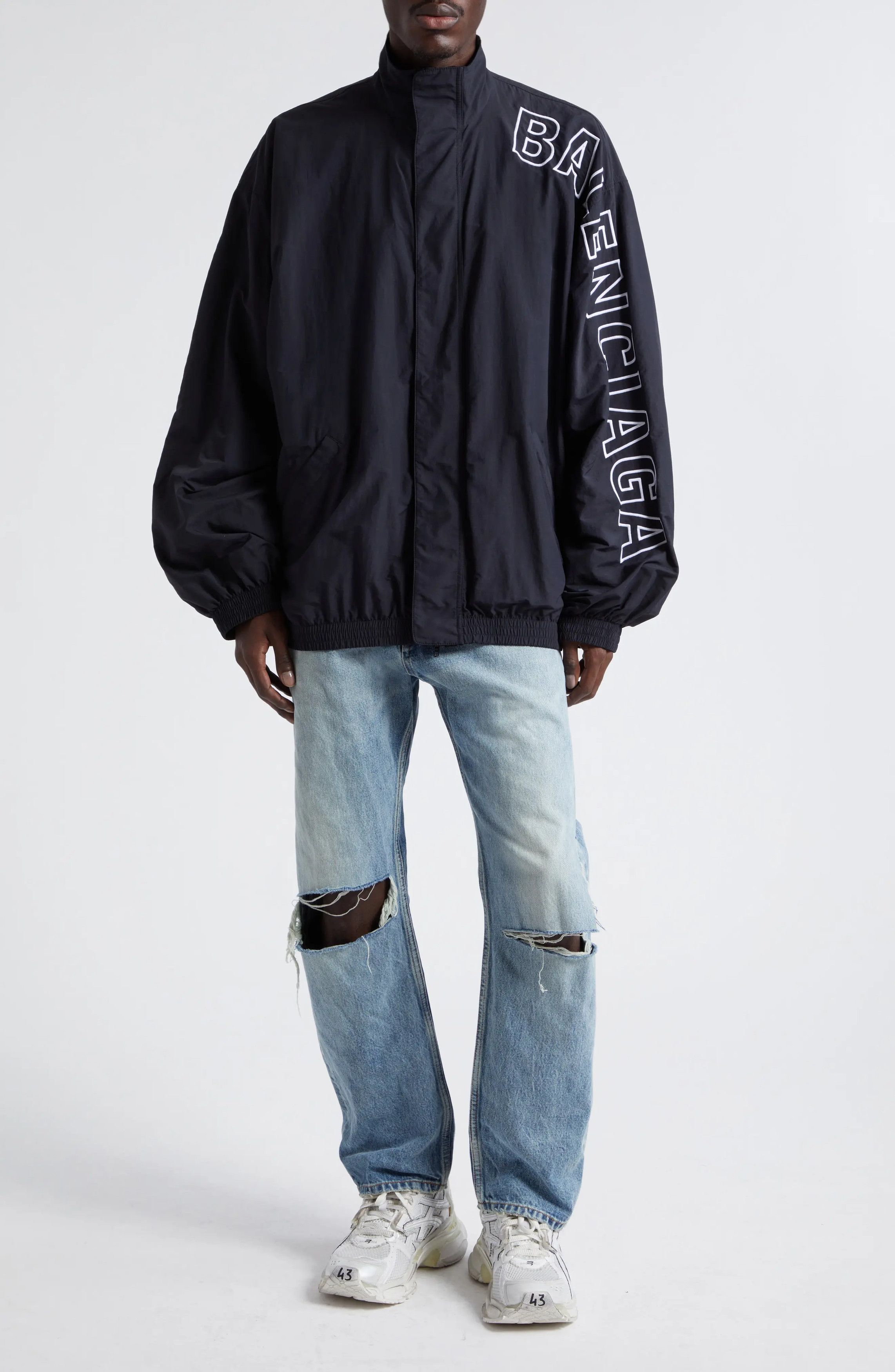 Balenciaga o1bcso1str1124 Outline Tracksuit Jacket in Black Size US S / EU 44-46 / 1 - 3 Thumbnail