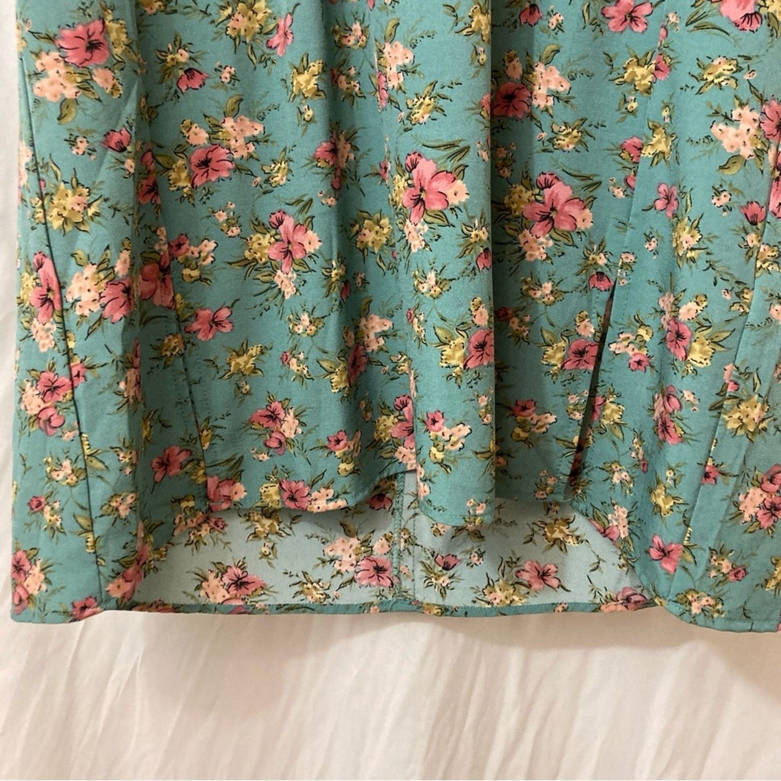 Nasty Gal Nasty Gal Floral Crossover V-Neck Flounce Slit Mini Dress Size M / US 6-8 / IT 42-44 - 6 Thumbnail