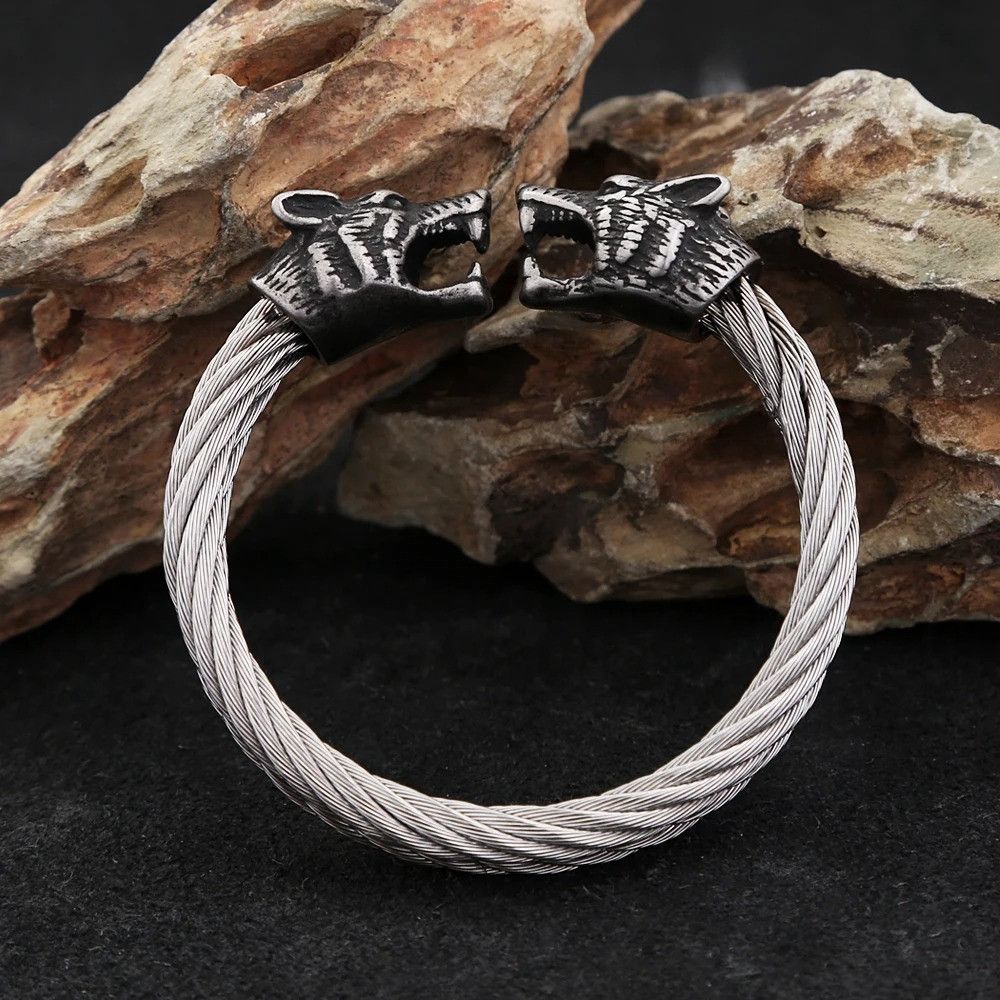 Other Retro Double Wolf Head Bracelet Size ONE SIZE - 4 Thumbnail