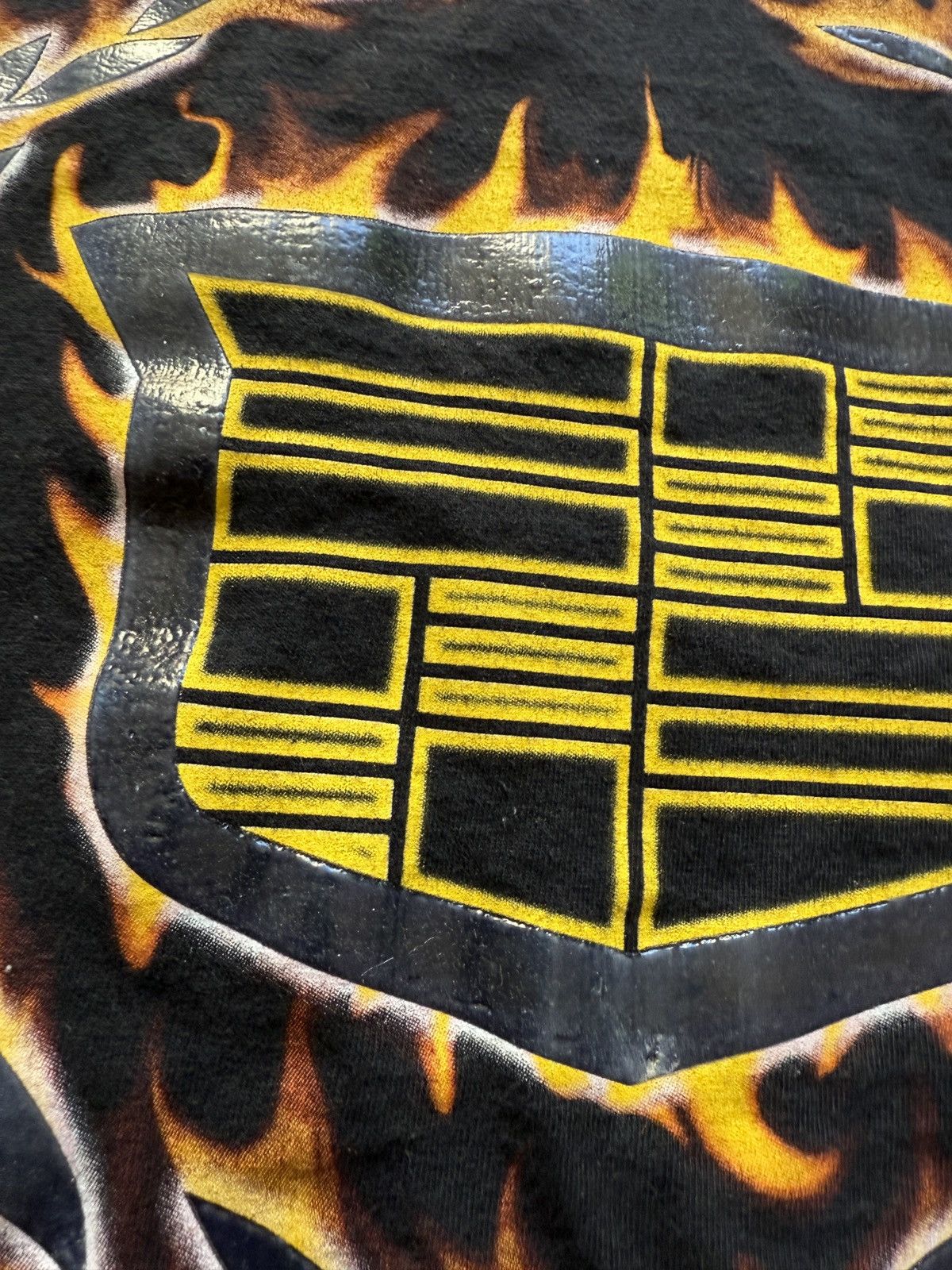 Cadillac Vintage Y2K Cadillac Flame Logo Graphic Tee Size US XL / EU 56 / 4 - 3 Thumbnail