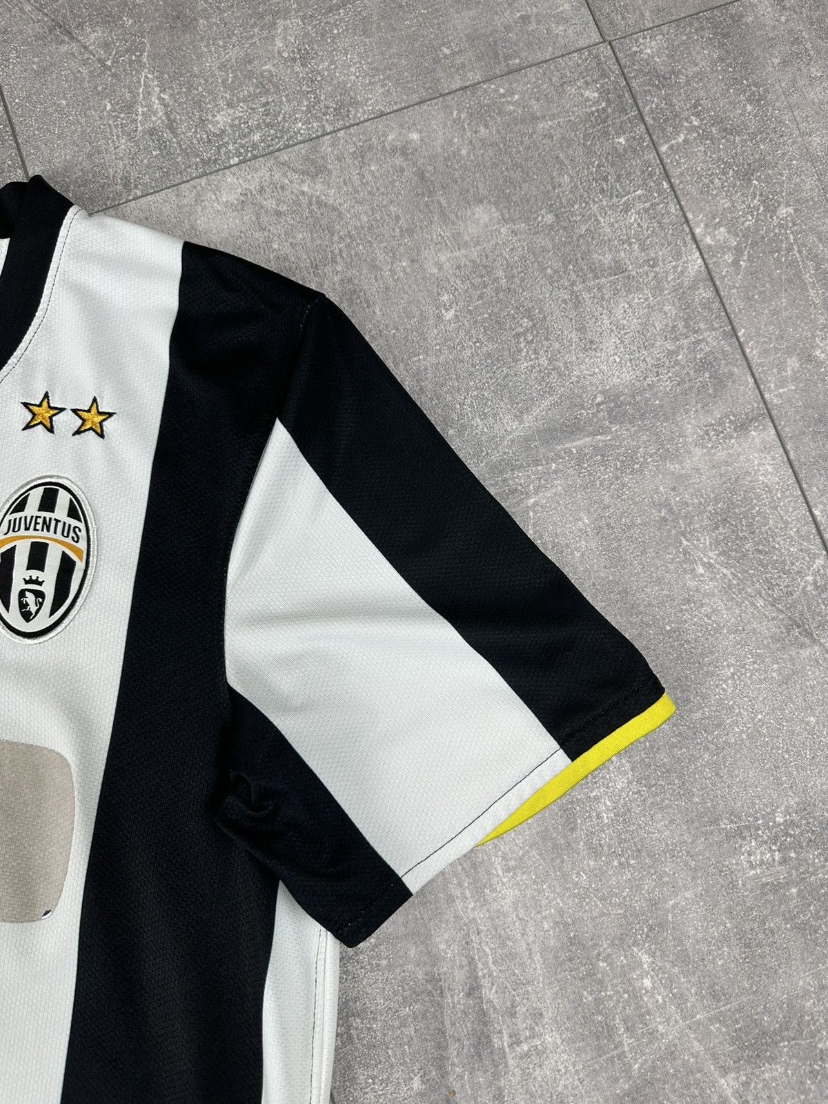 Nike Nike Juventus 2009/10 Home Soccer Football Jersey Size US S / EU 44-46 / 1 - 10 Thumbnail