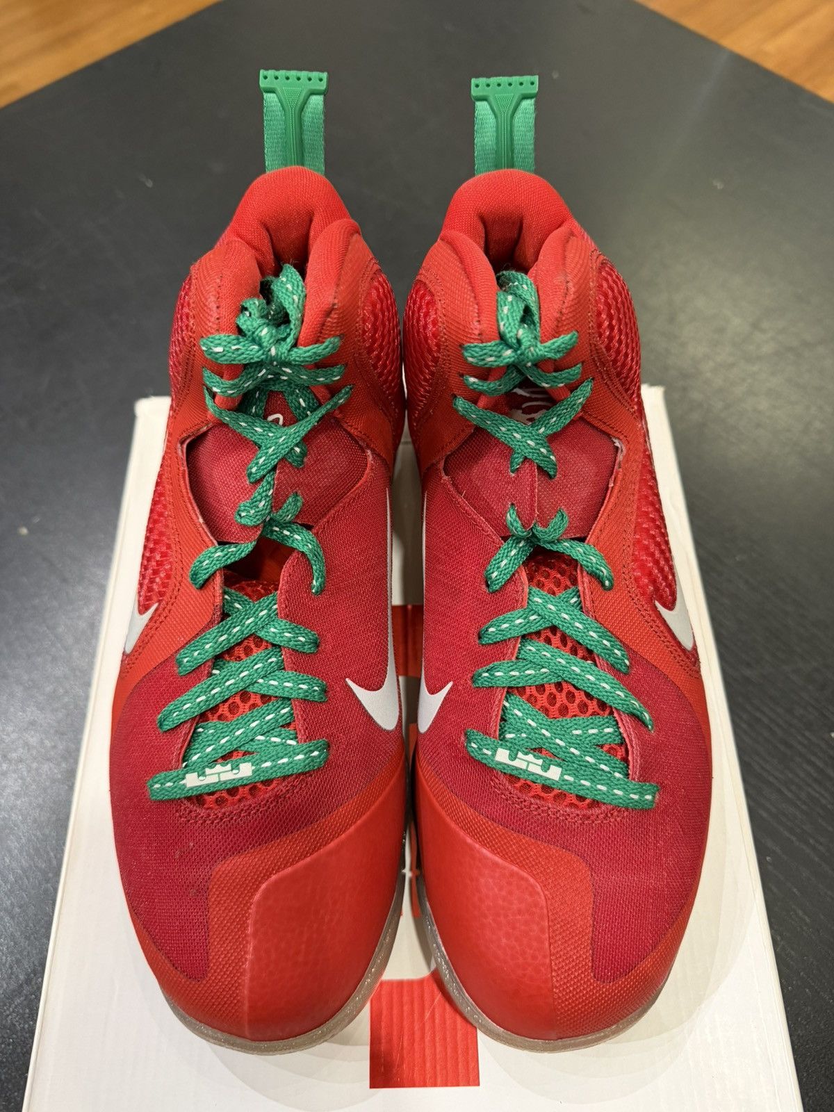 Nike Nike Lebron 9 ‘Christmas’ Size US 8 / EU 41 - 4 Thumbnail
