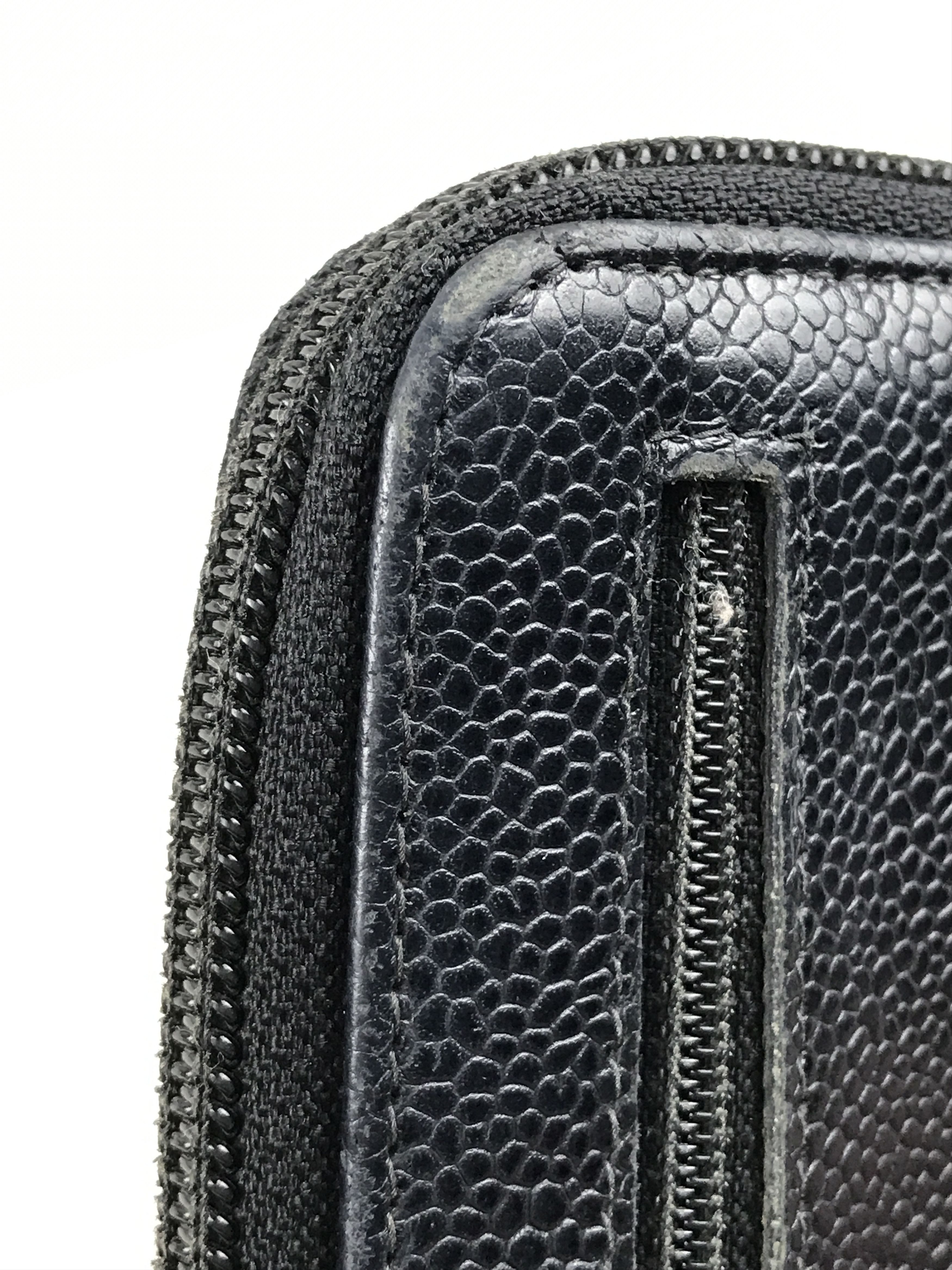 Chanel Vintage Chanel Black Caviar CC Logo Zip Around Long Wallet Size ONE SIZE - 18 Thumbnail