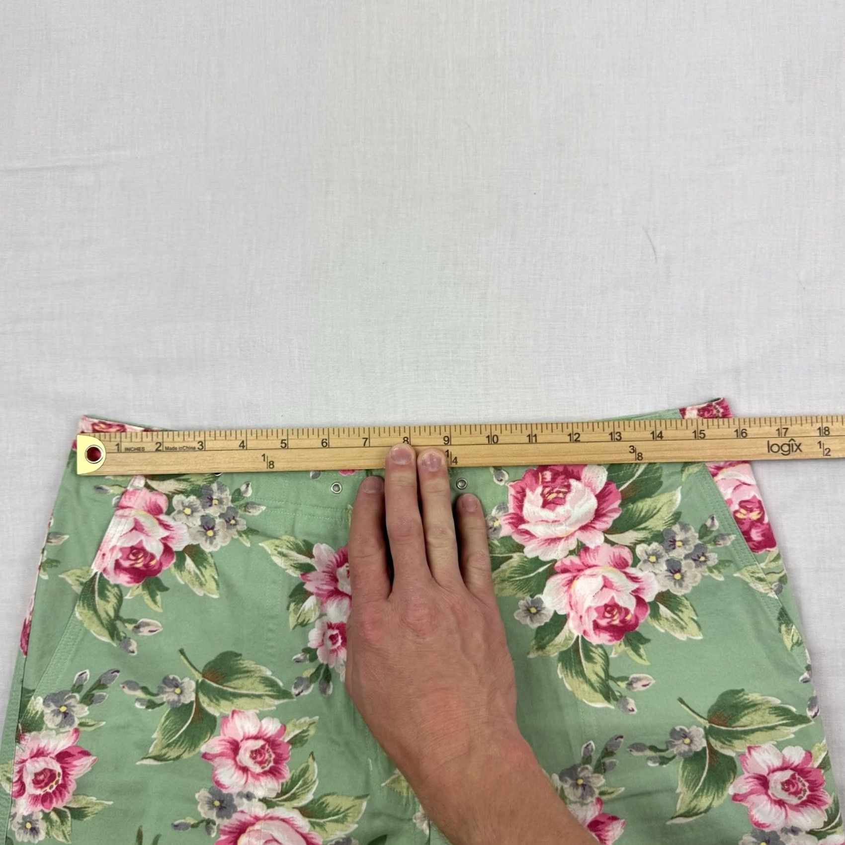Ralph Lauren VINTAGE Lauren Ralph Lauren Capri Pants Womens 10 Floral Tropical Preppy Y2K Capri Pants Womens 10 Green Floral Summer Beach Hawaiian Size 32" / US 10 / IT 46 - 7 Thumbnail