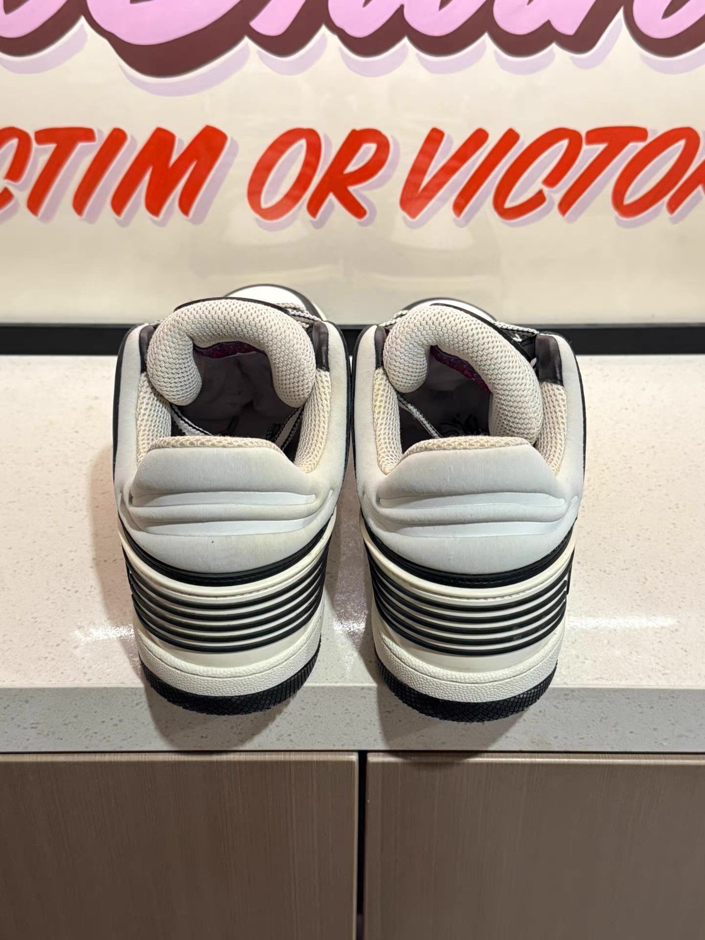 Gucci GUCCI Basket low-top lace-up fashion sneakers Ｑ20 Size US 9.5 / EU 42-43 - 3 Thumbnail