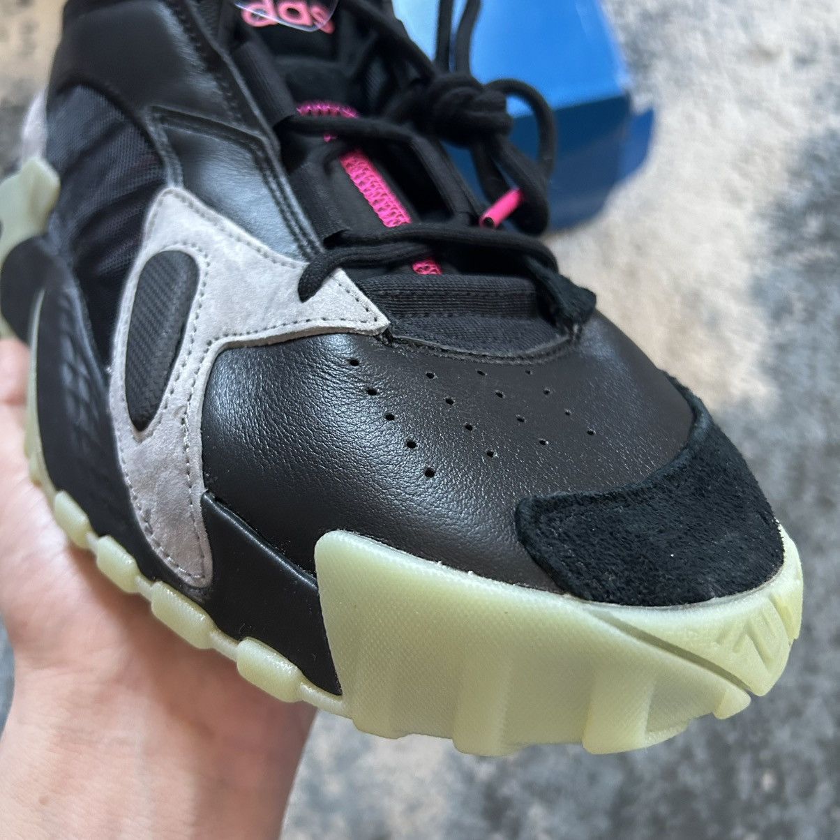 Adidas GiTD Adidas Streetball black pink glow in the dark air yeezy Size US 9.5 / EU 42-43 - 11 Thumbnail
