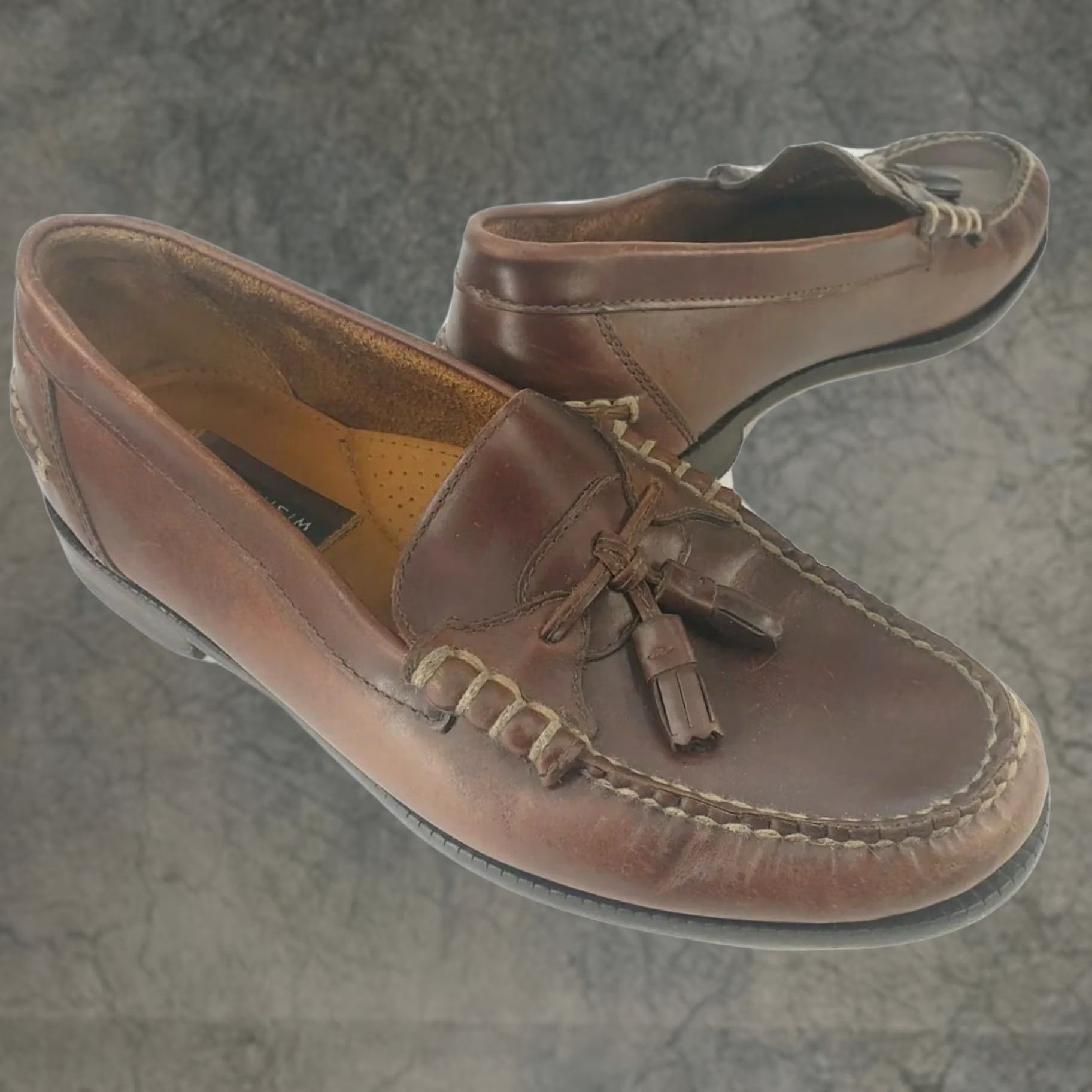 Florsheim Florsheim Brown Leather Loafers Men's 8M Tasseled Slip On Casual Round Toe Cushioned Arch Support Size US 8 / EU 41 - 1 Thumbnail