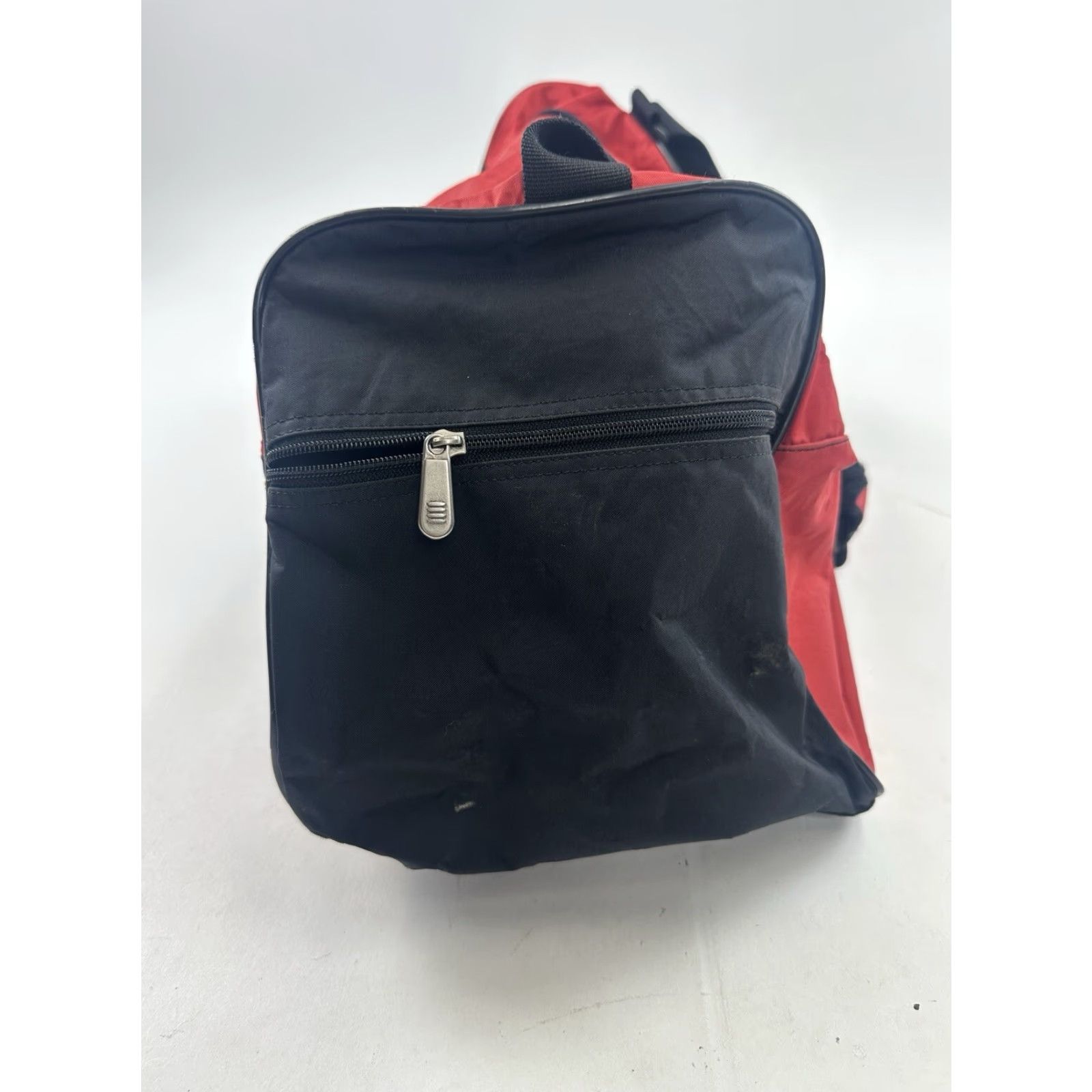 Nike VINTAGE Nike Duffle Bag Crossbody Strap Nylon Red PocketS Shoe Compartment Training Bag Unisex Adults Duffle Athleisure Casual Travel Large Size ONE SIZE - 7 Thumbnail