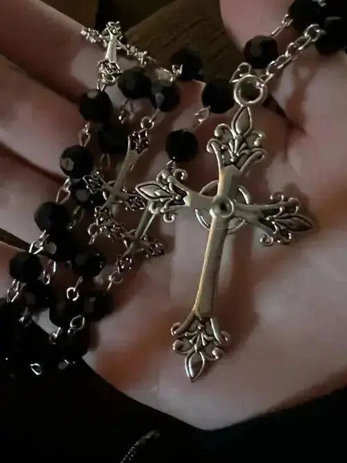 Jewelry Black Crystal Rosary Necklace Size ONE SIZE - 5 Thumbnail