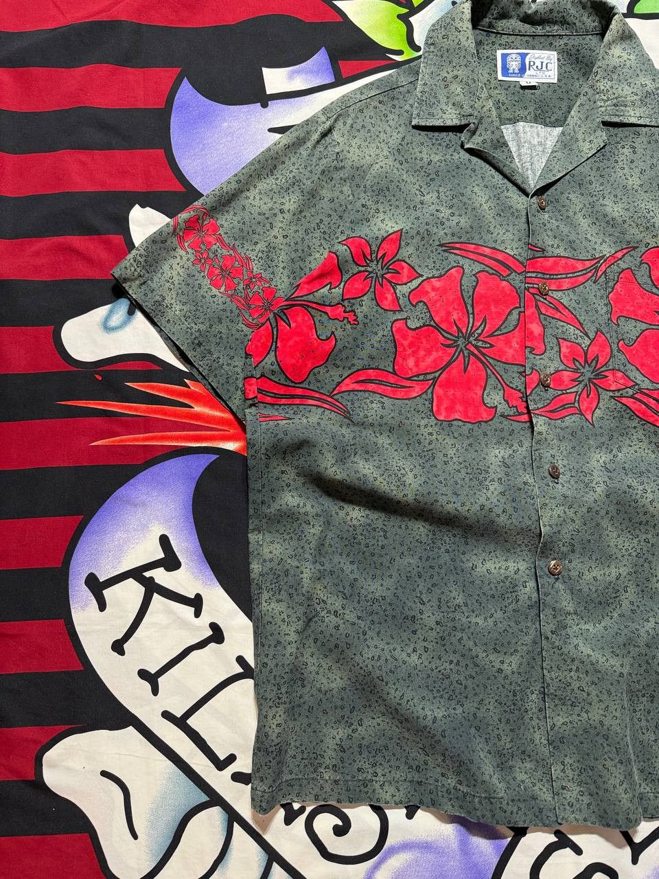 Other Vintage Hawaiian shirt in dark green Size M Size US M / EU 48-50 / 2 - 3 Thumbnail