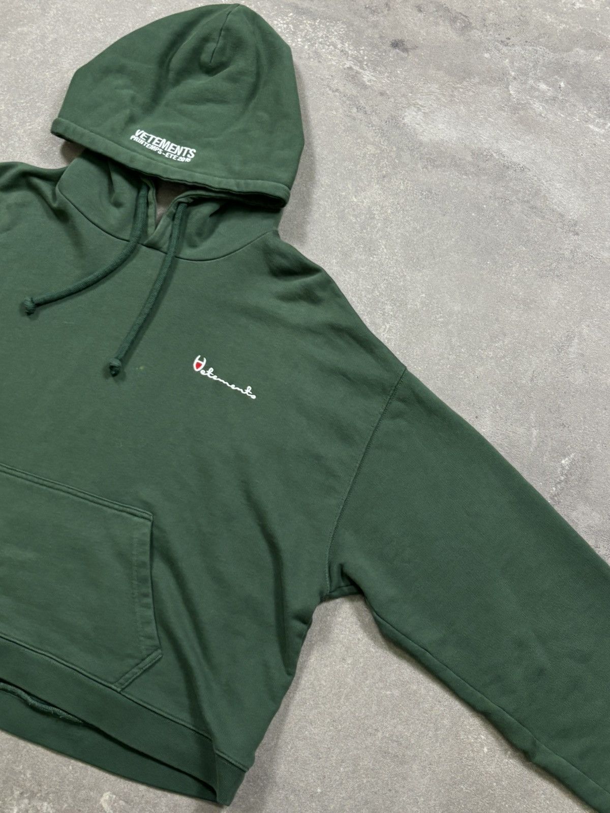 Champion × Vetements Vetements x Champion Polizei Reversible Cropped Hoodie SS16 Size US M / EU 48-50 / 2 - 4 Thumbnail