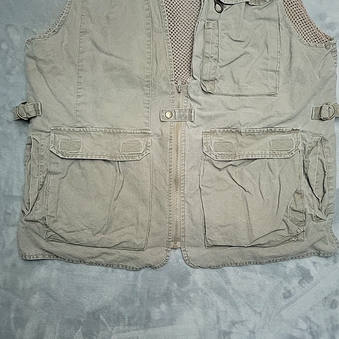 Vintage VINTAGE Cabela's Safari Vest Mens L Khaki Beige Multi Pocket Utility Outdoors Photo Vest Size US L / EU 52-54 / 3 - 2 Thumbnail