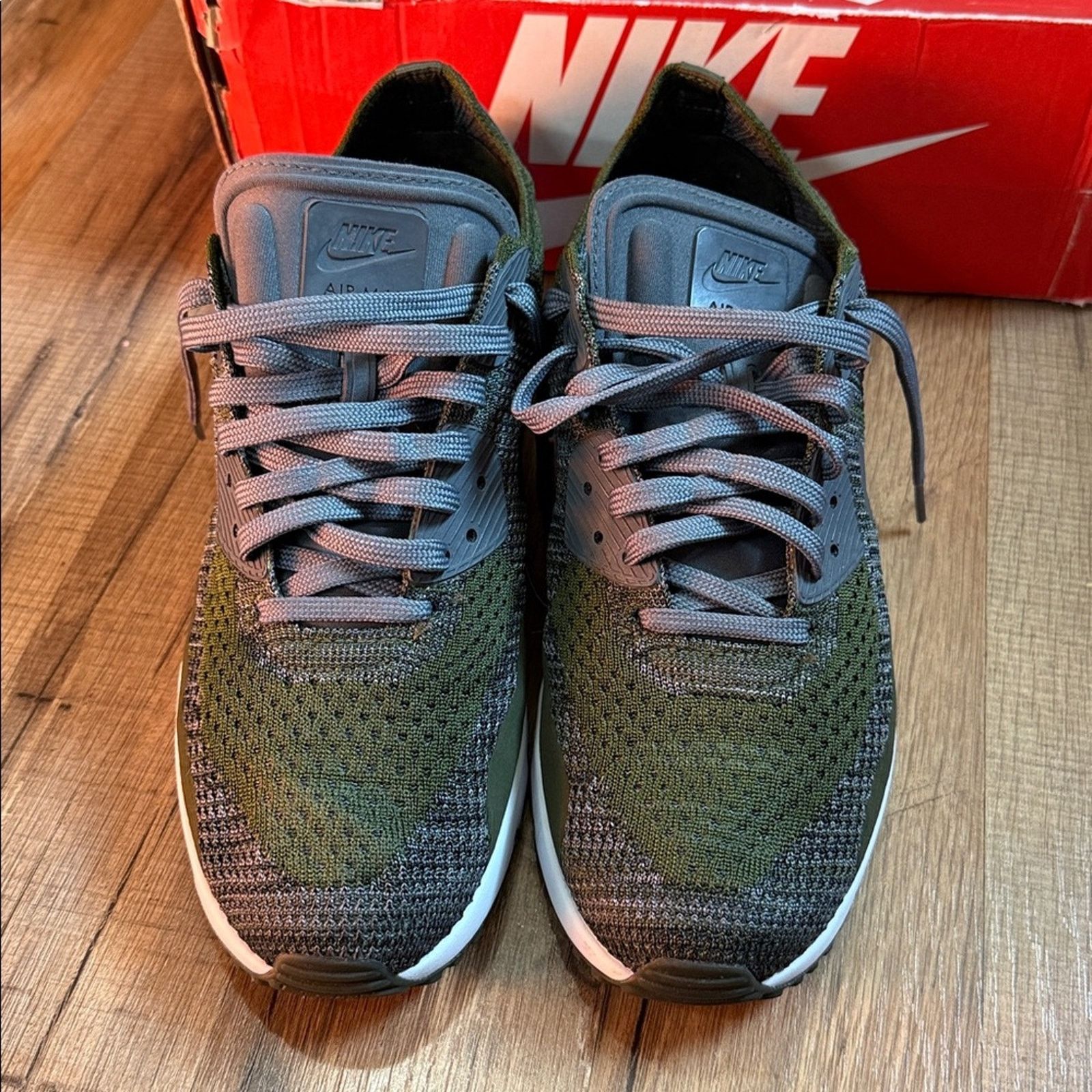 Nike 2016 Nike Air Max 90 Ultra 2.0 Flyknit 'Rough Olive Green' Size US 9 / EU 42 - 8 Thumbnail