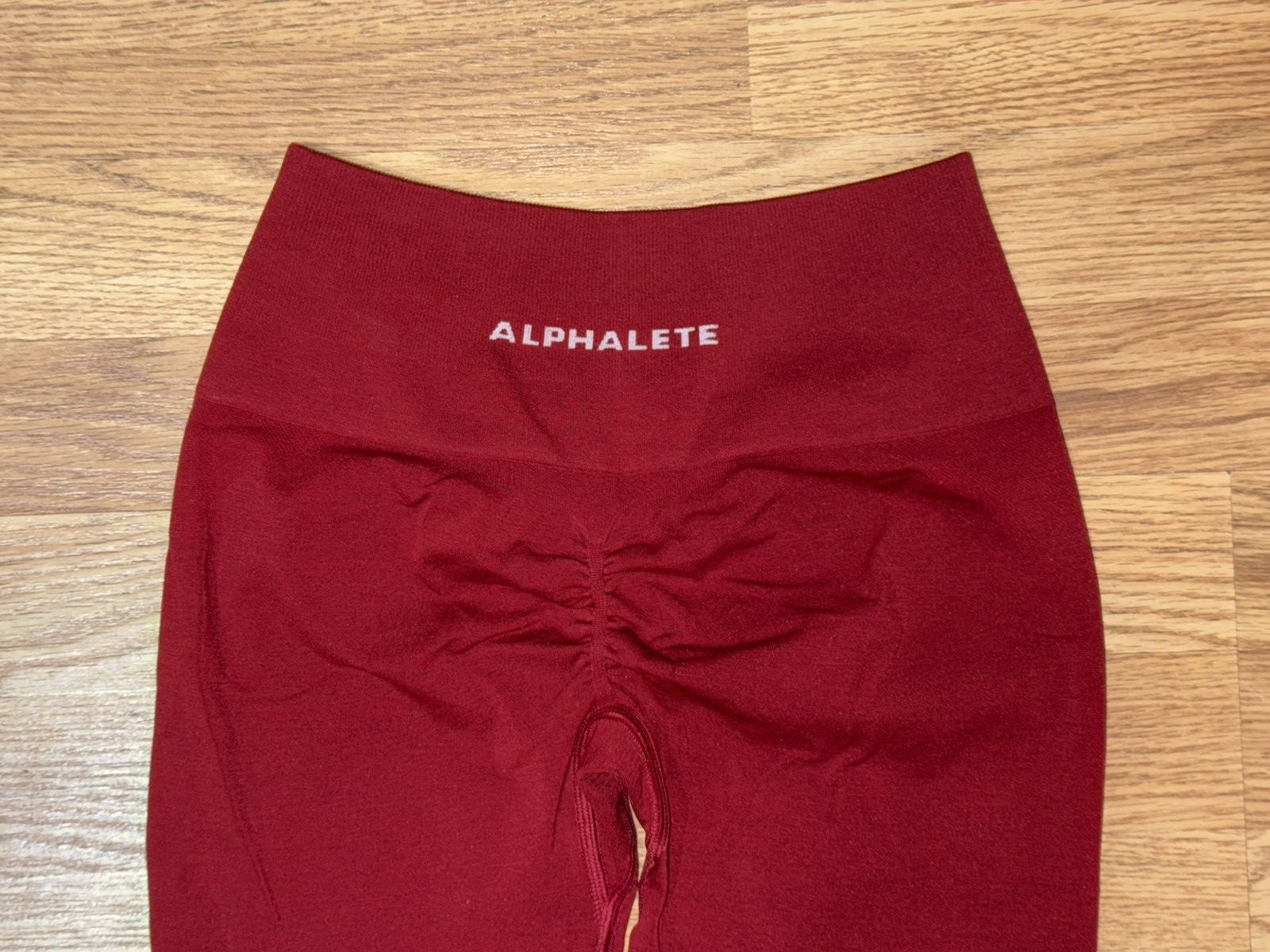 Alphalete Athletics Alphalete Scrunch Seam Leggings- Red Size 26" / US 2 / IT 38 - 2 Thumbnail