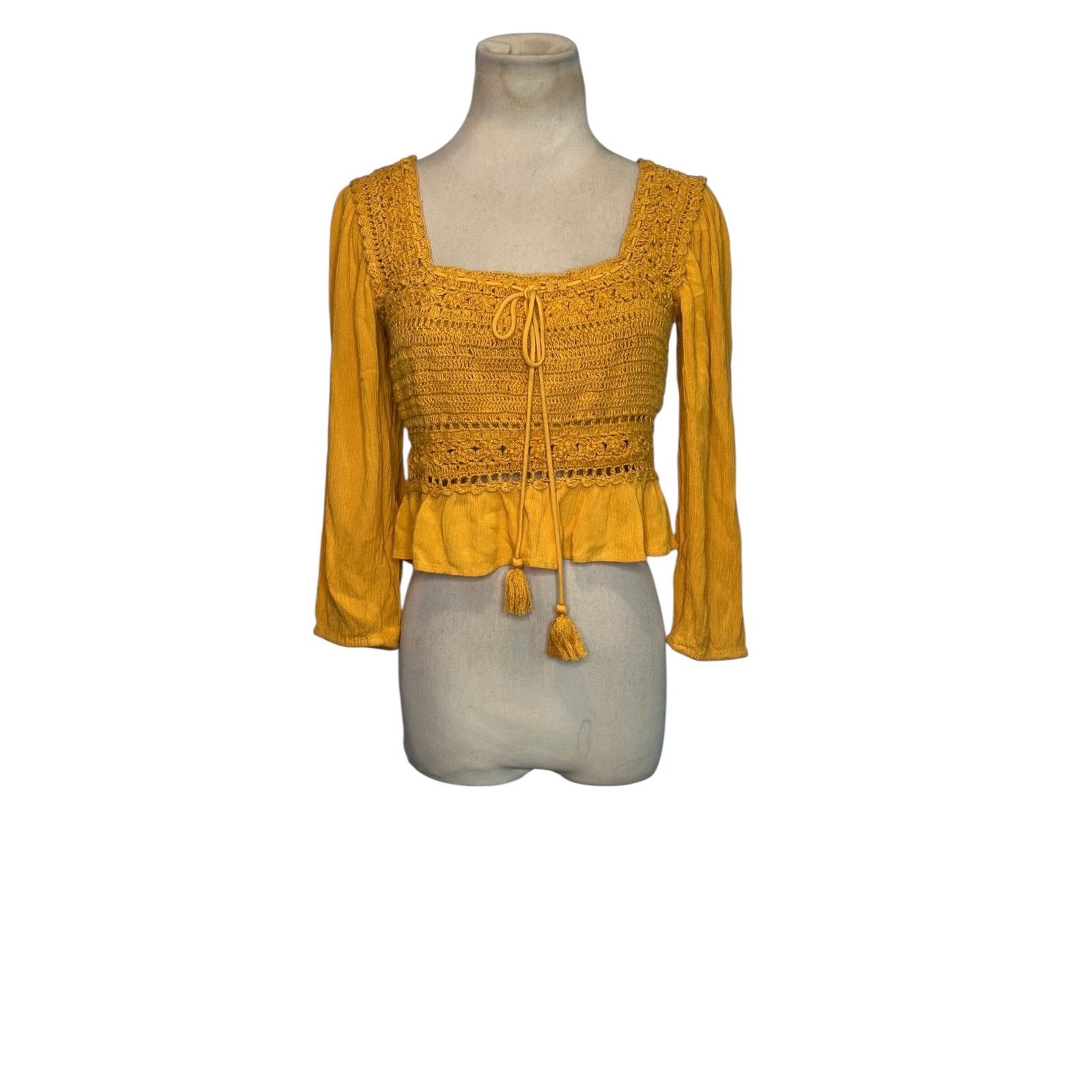American Eagle Outfitters American Eagle mustard yellow crochet boho blouse size XS Size XS / US 0-2 / IT 36-38 - 13 Thumbnail