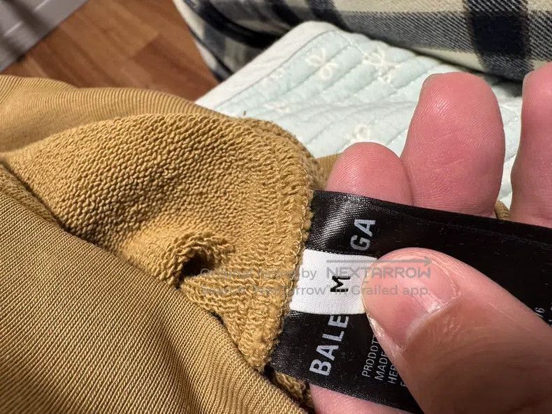 Balenciaga Balenciaga Letter sweatshirt hoodie Size US M / EU 48-50 / 2 - 6 Thumbnail