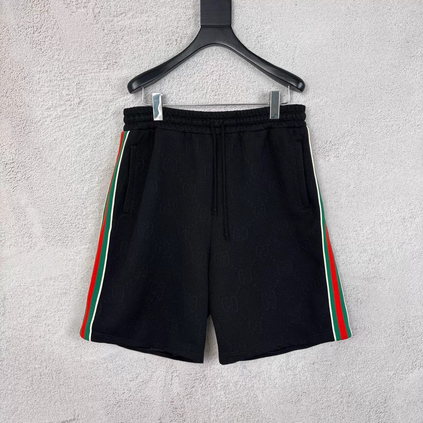 Gucci GUCCI GG Monogram All Over GG Web Shorts L Size 28" / US 6 / IT 42 - 1 Thumbnail