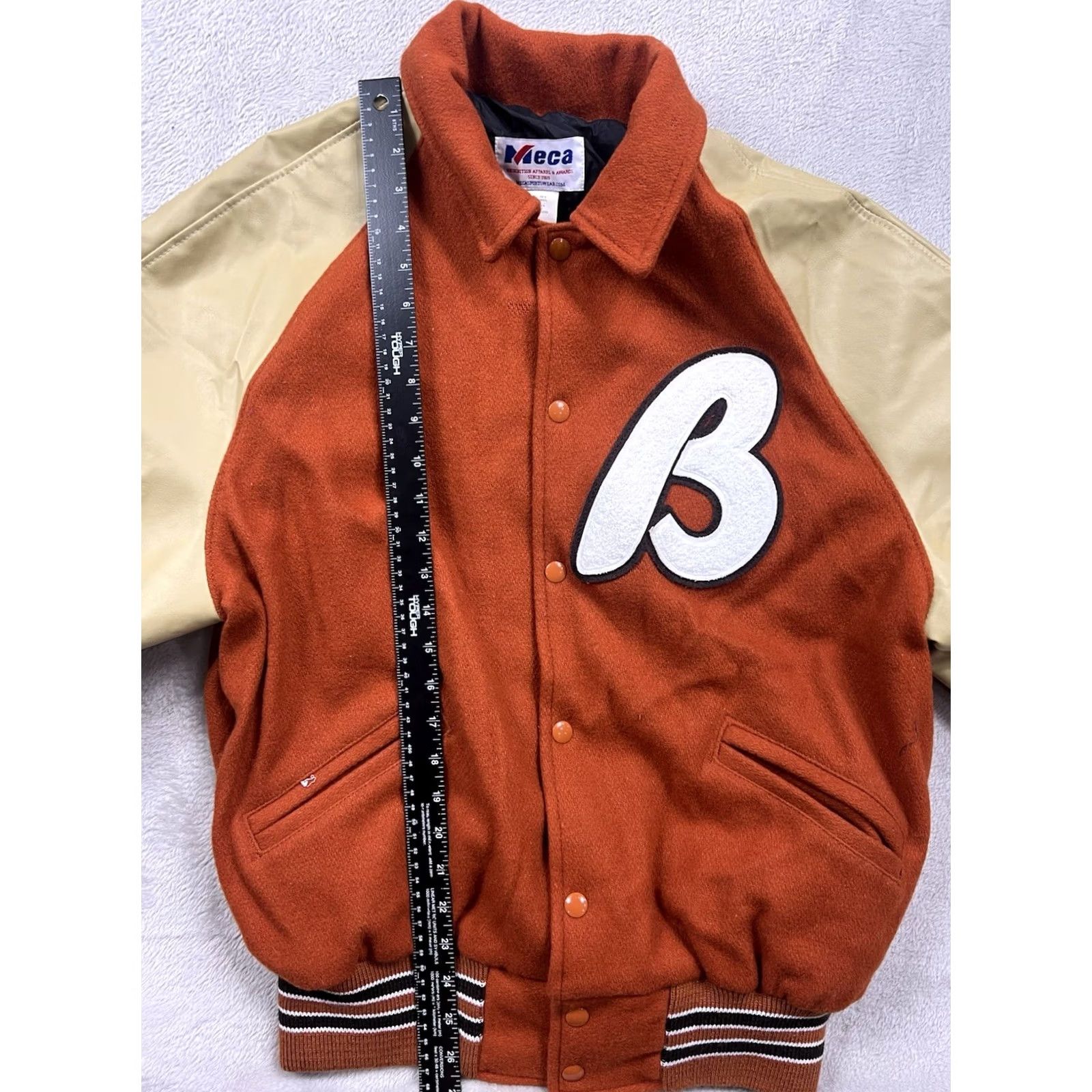 Vintage VINTAGE Howe Athletic Apparel Varsity Jacket Orange L Mens Wool Satin Nylon Button Snap Solid Mid-Length Size US L / EU 52-54 / 3 - 2 Thumbnail