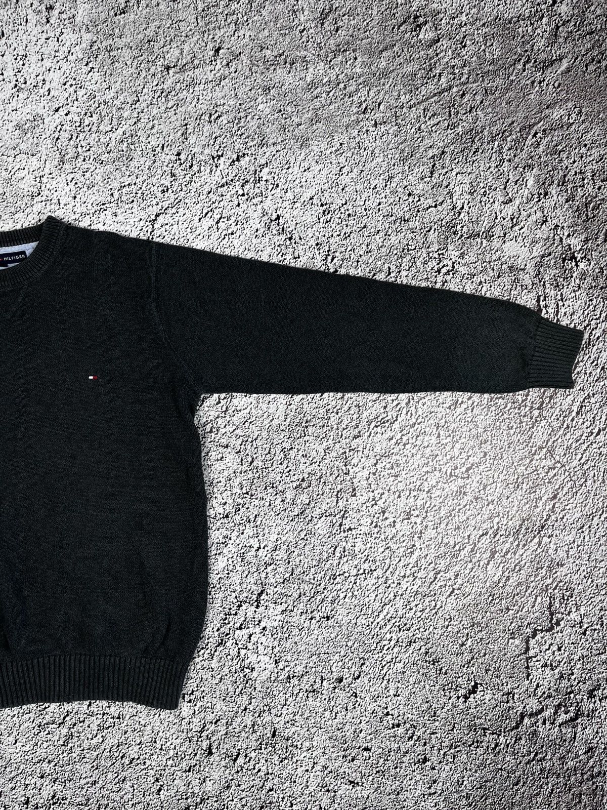 Tommy Hilfiger Vintage Y2K Tommy Hilfiger old money heavy sweater size M Size US M / EU 48-50 / 2 - 7 Thumbnail