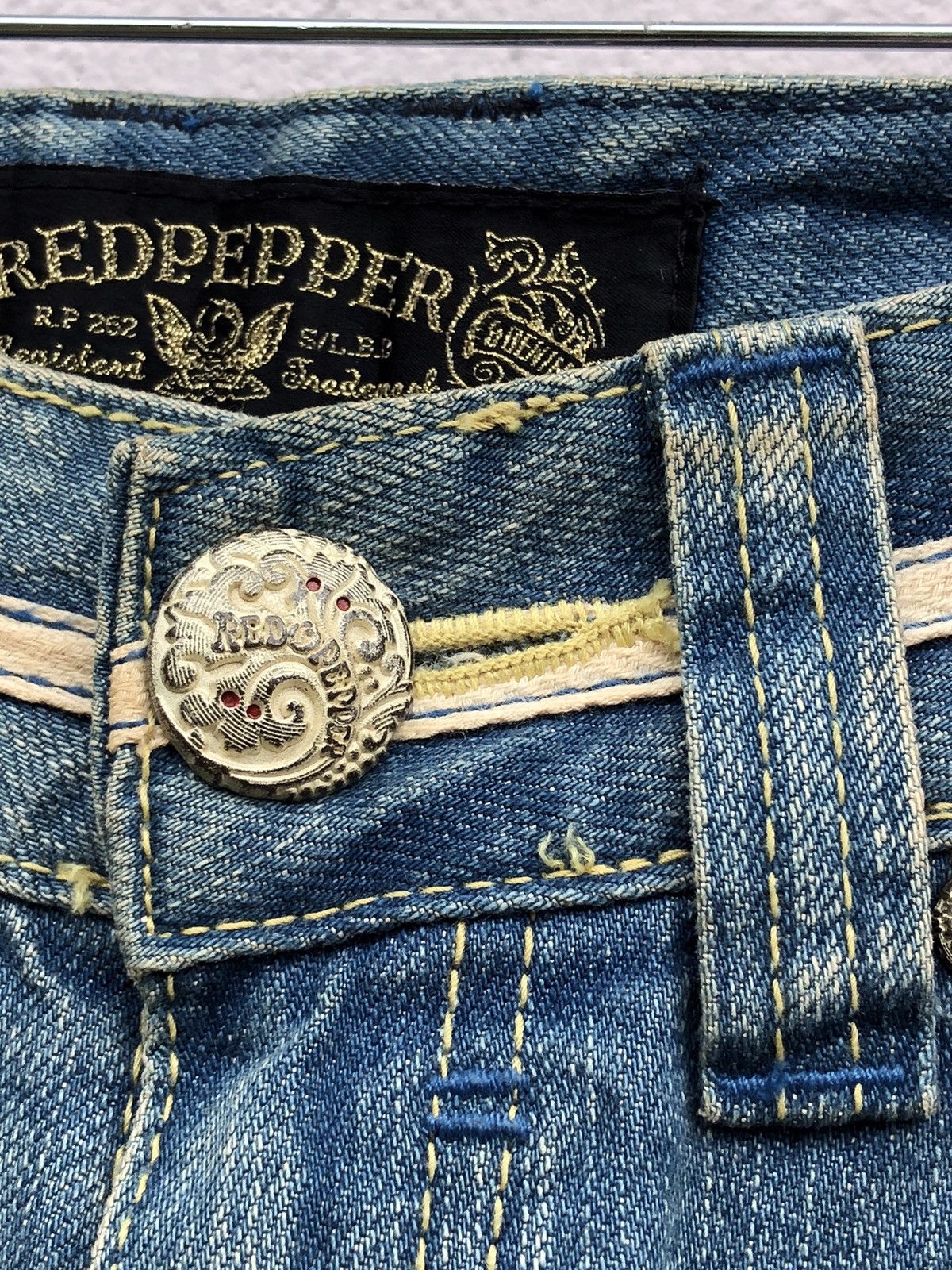 If Six Was Nine RED PEPPER Gold Label Embroidered Distressed Jeans Size US 26 / EU 42 - 10 Thumbnail