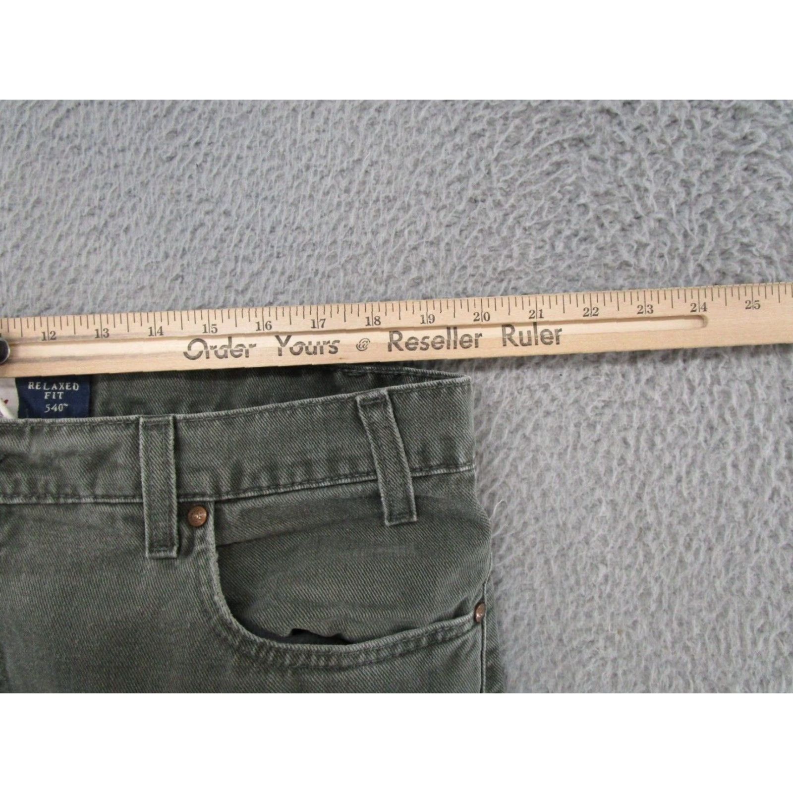 Levi's VINTAGE Levi's 540 Jeans Men 40x30 Green USA Denim Relaxed 90s Skater Style Straight Fits Size US 40 / EU 56 - 6 Thumbnail