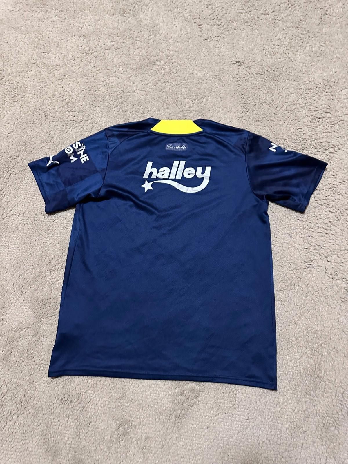 Puma FENERBAHCE TURKEY 2022/23 THIRD FOOTBALL SHIRT SOCCER JERSEY Size US S / EU 44-46 / 1 - 6 Thumbnail