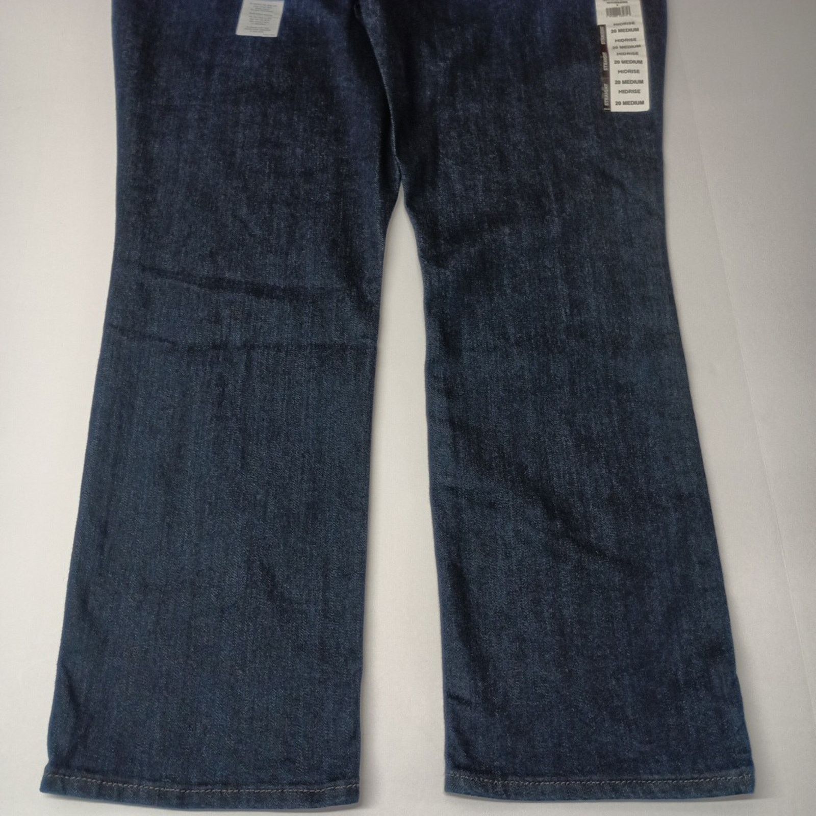 Lee Lee Straight Jeans Womens 20 Medium Size 40x30 Blue Mid Rise Size 42" / US 20 - 7 Thumbnail