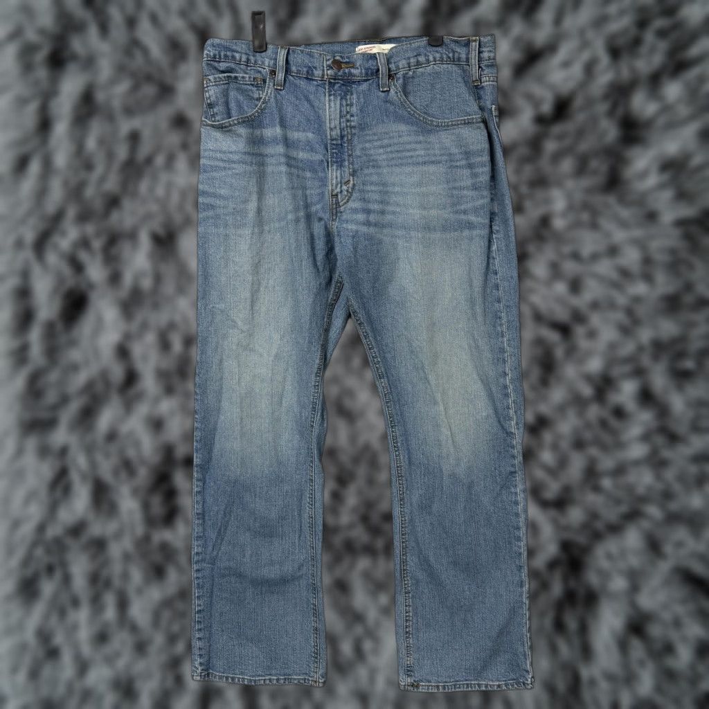 Vintage Levi Strauss Signature Bootcut Jeans Mens 36x29.5 Blue Stretch Denim Classic Jeans Denim Signature by Levi Strauss & Co. Bootcut Mens 36 Black? Size US 36 / EU 52 - 1 Thumbnail