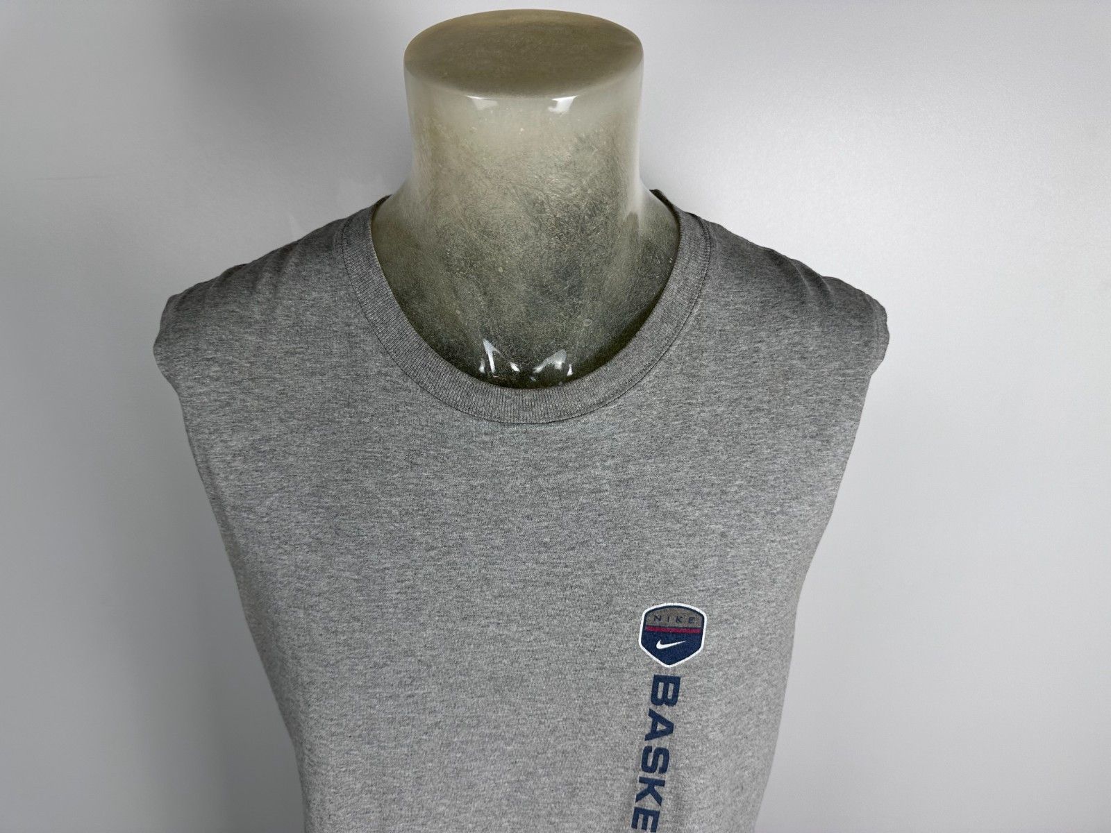 Nike Vintage Nike Basketball Swoosh Logo Gray Jersey T-Shirt USA Size US M / EU 48-50 / 2 - 2 Thumbnail