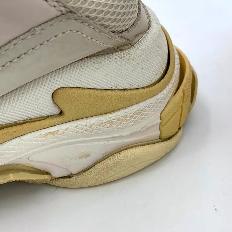 Balenciaga Balenciaga Triple S Dad Sneakers Size 37-2506 Size US 6 / IT 36 - 9 Thumbnail
