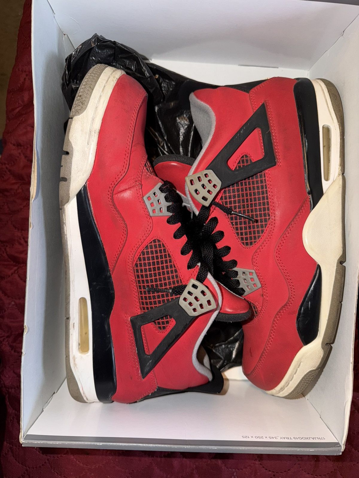 Jordan Brand Air Jordan 4 “Toro” Size US 11 / EU 44 - 12 Thumbnail