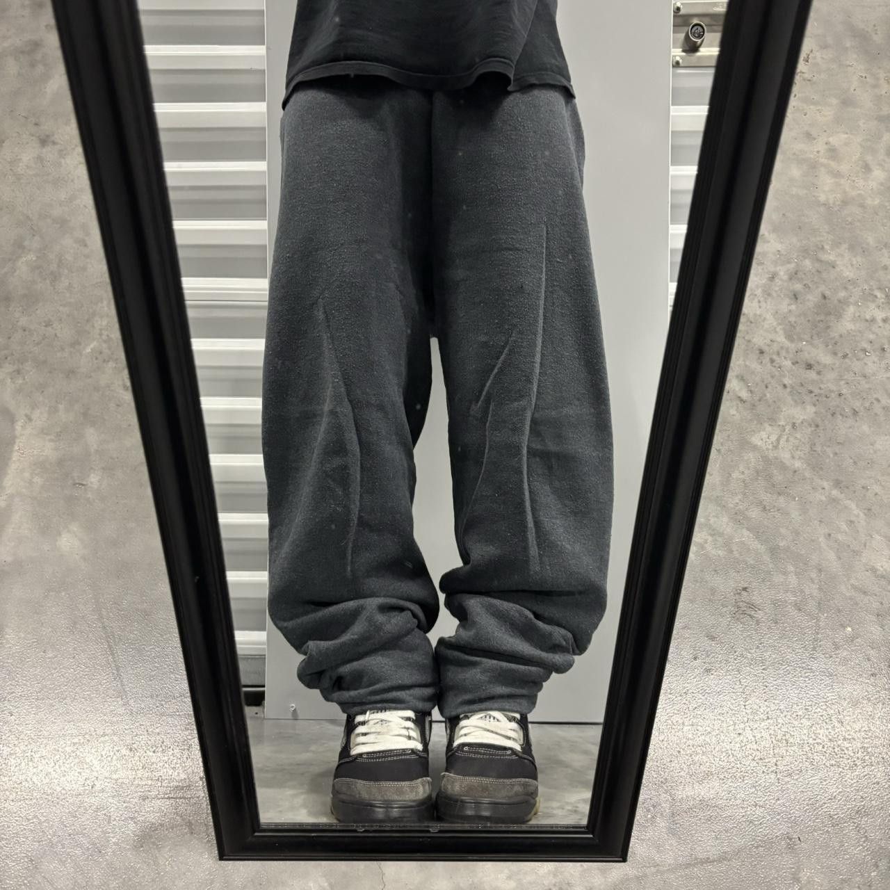 Japanese Brand × Vintage Crazy Vintage Y2K/2000s Dark Grey Skater Essential Sweatpants! Size US 30 / EU 46 - 1 Thumbnail