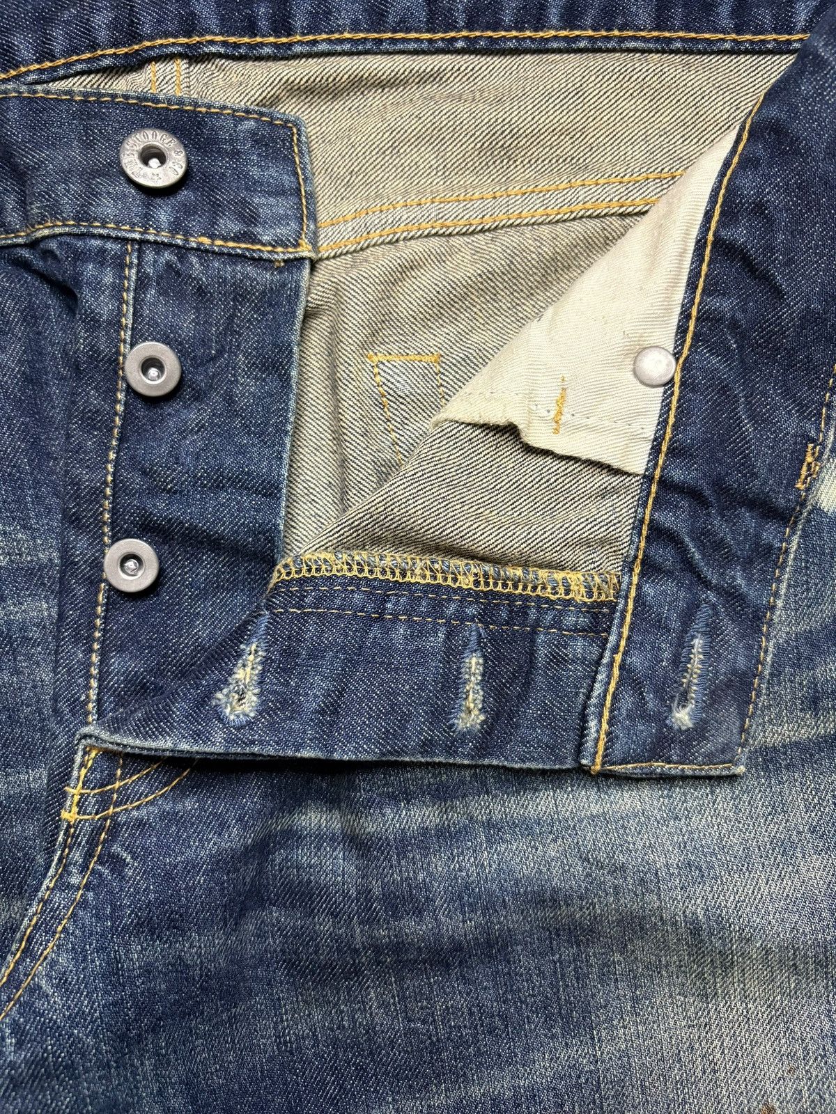 Japanese Brand Vintage Japanese Brand Acid Mud Wash Distress Ripped Jeans Size US 35 - 3 Thumbnail