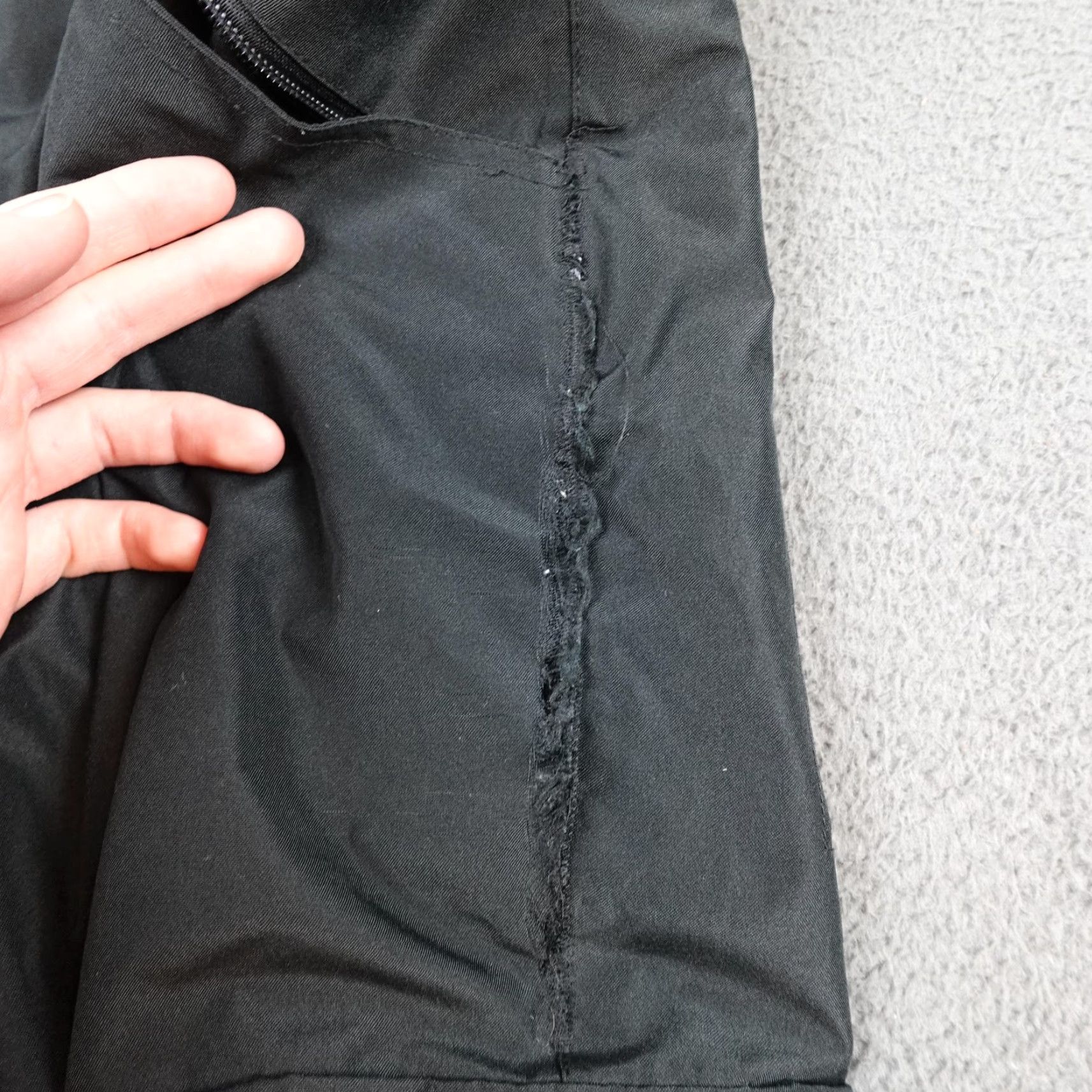 Vintage Grenade Snow Pants Mens XL Black Ski Snowboard Cargo Lined Water Resistant Pants Size US 36 / EU 52 - 3 Thumbnail