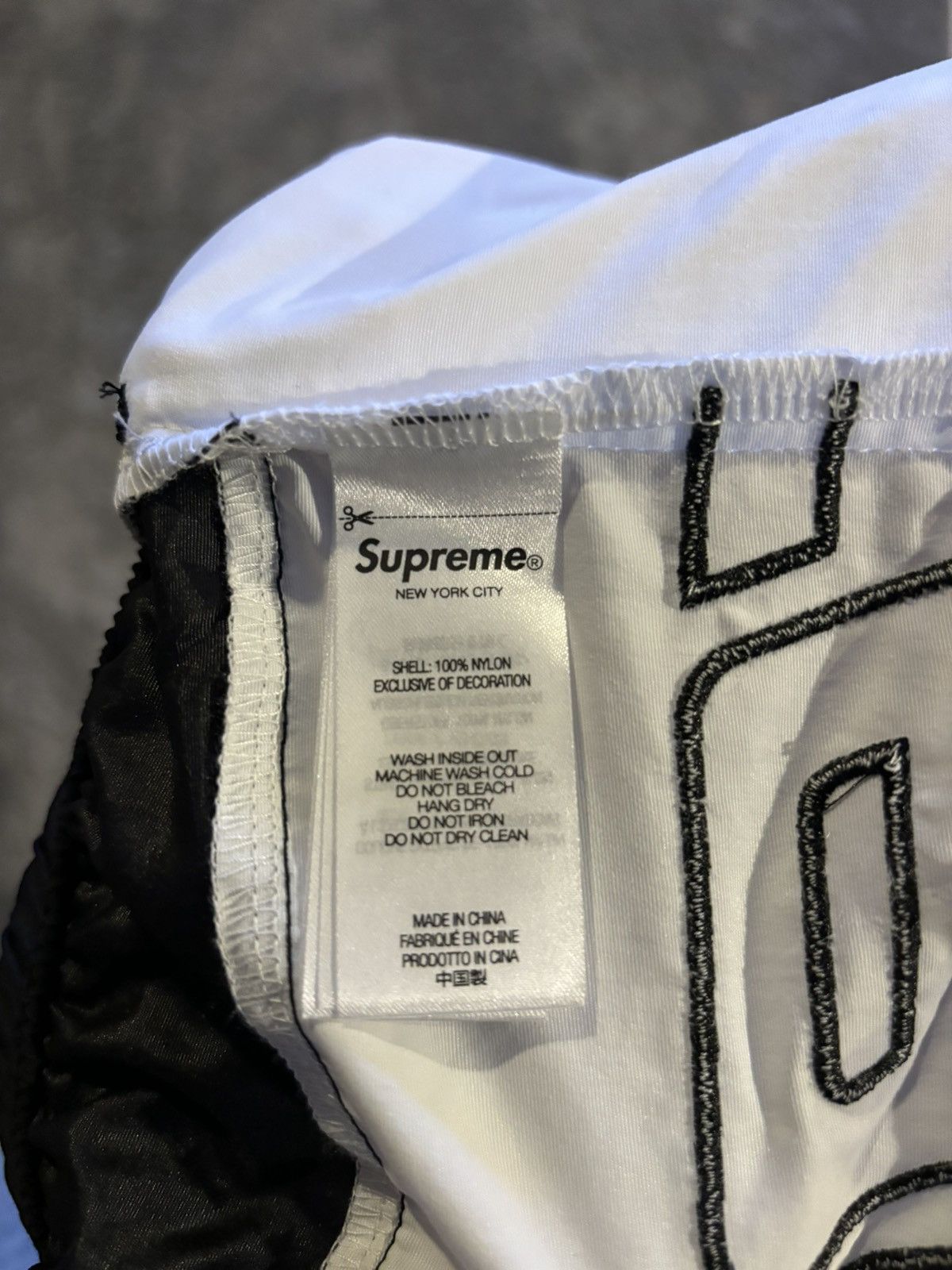 Supreme Supreme Curve Nylon Shorts Size US 36 / EU 52 - 4 Thumbnail