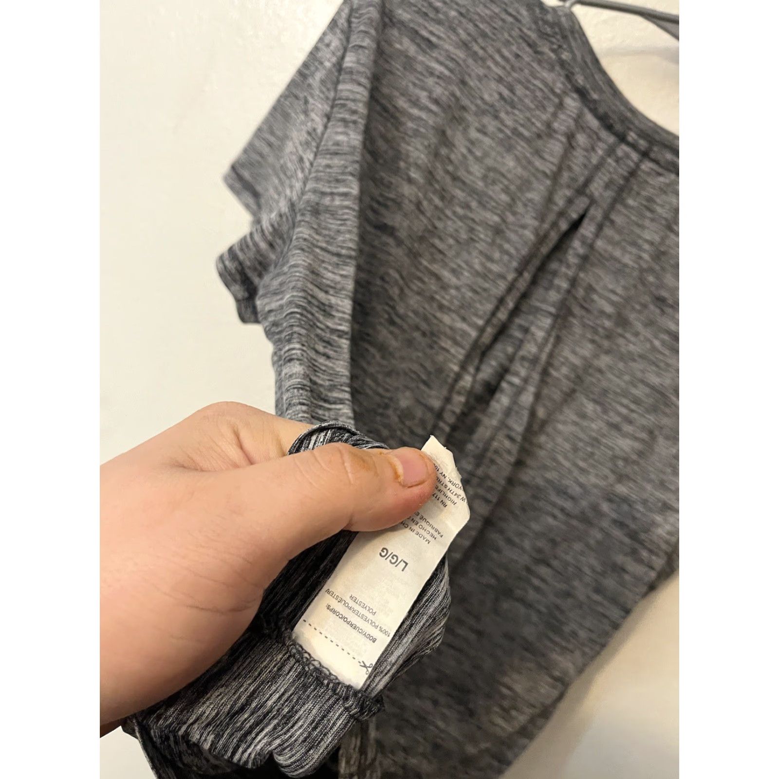 Reebok Reebok Women's Grey Workout Shirt Size Large Open Back Size L / US 10 / IT 46 - 3 Thumbnail