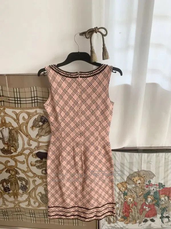 Burberry Burberry Women's Fibercotton Dress in Orange-Pink. Size M / US 6-8 / IT 42-44 - 3 Thumbnail