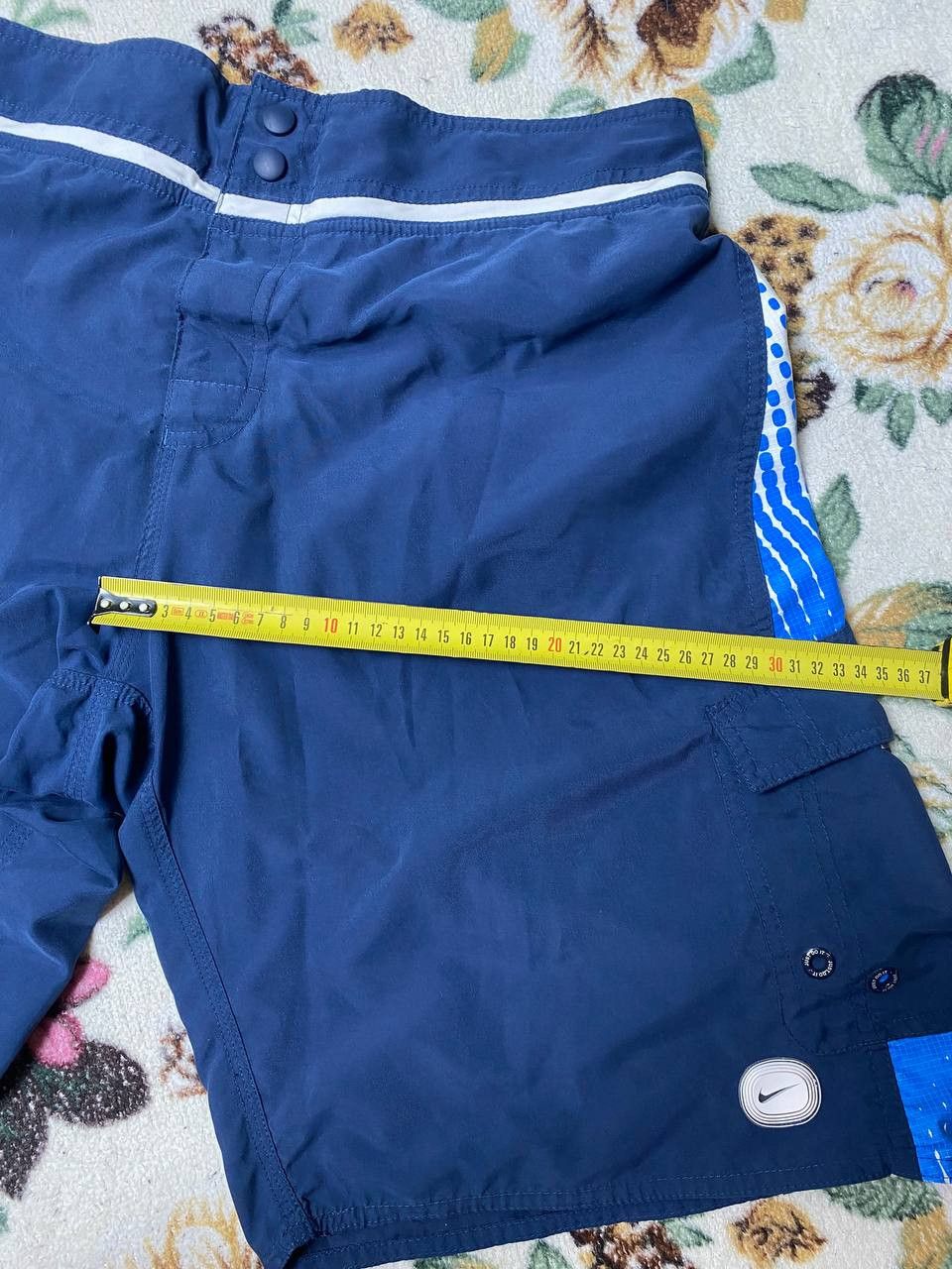 Nike Vintage blue Shorts big logo NIKE crazy Y2K streetwear Size US 32 / EU 48 - 8 Thumbnail