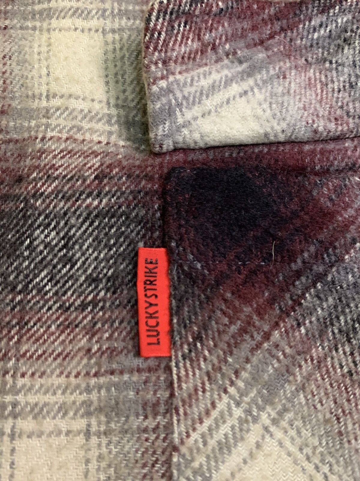 Japanese Brand Rare Design Vintage Lucky Strike Flannel Zipper Light Jacket Size US M / EU 48-50 / 2 - 7 Thumbnail