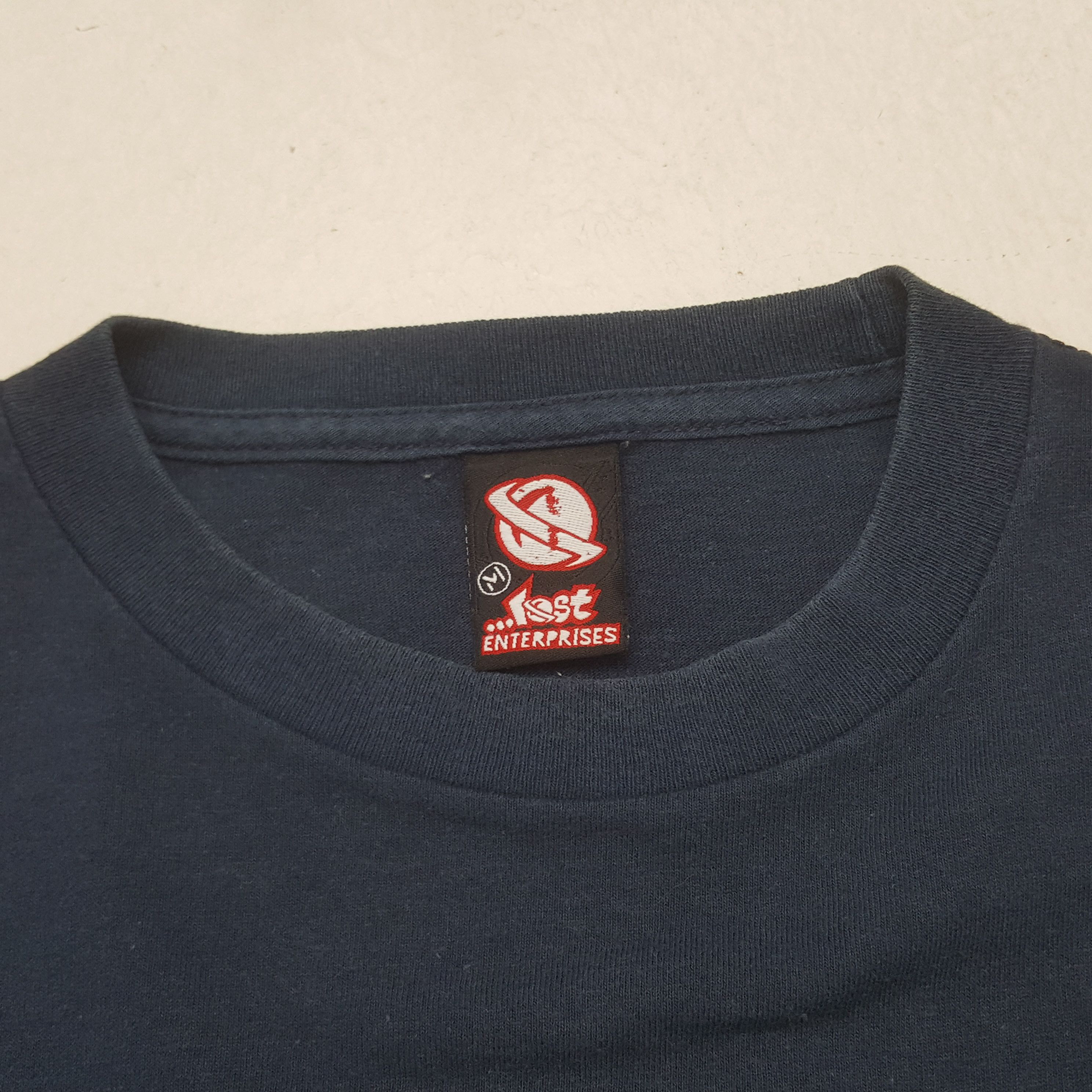 Vintage Vintage Lost Skateboard Tshirt Size US M / EU 48-50 / 2 - 5 Thumbnail
