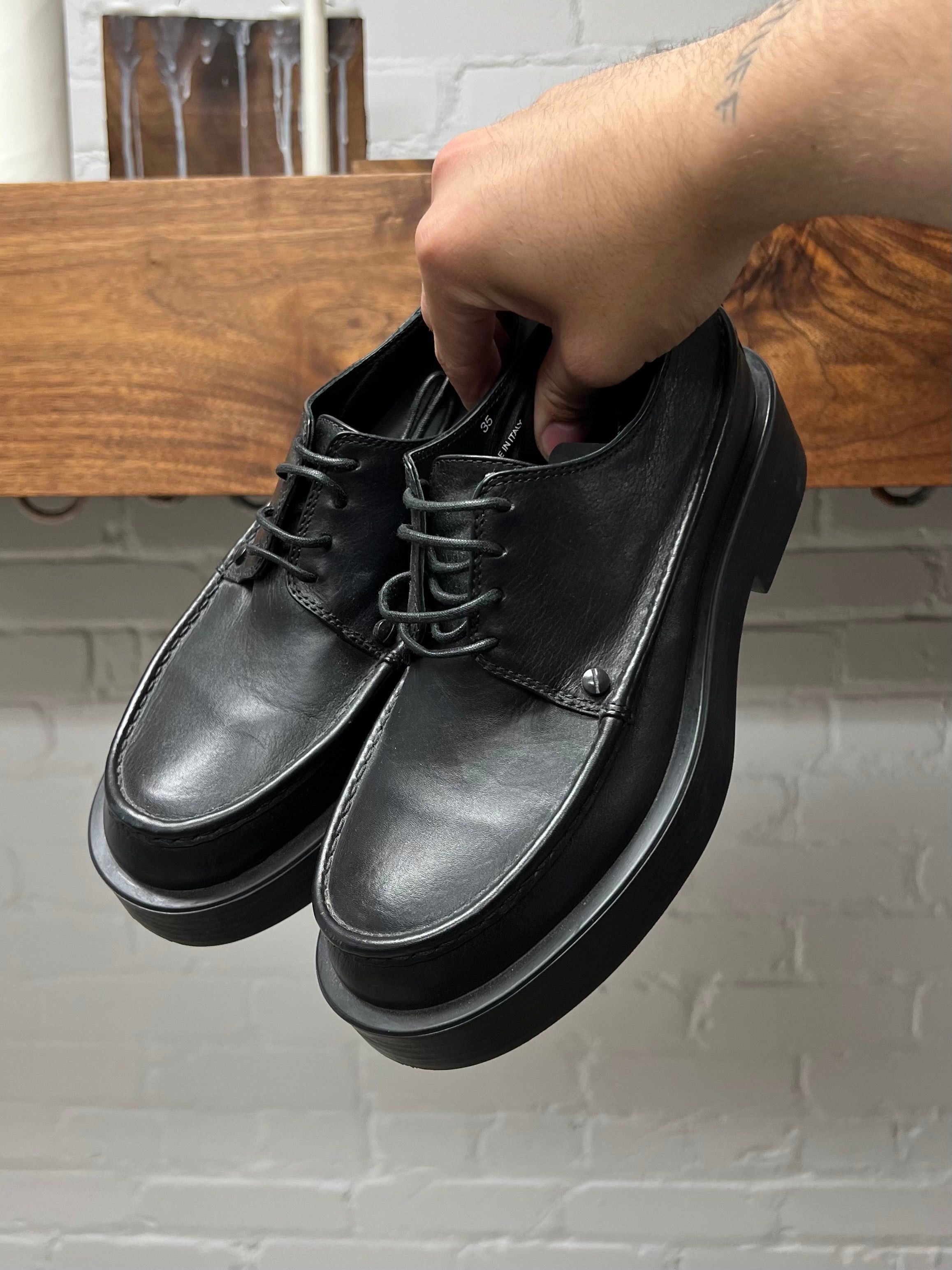 Ann Demeulemeester Ann Demeulemeester Black Leather Low-top Shoes Size US 5 / IT 35 - 2 Thumbnail