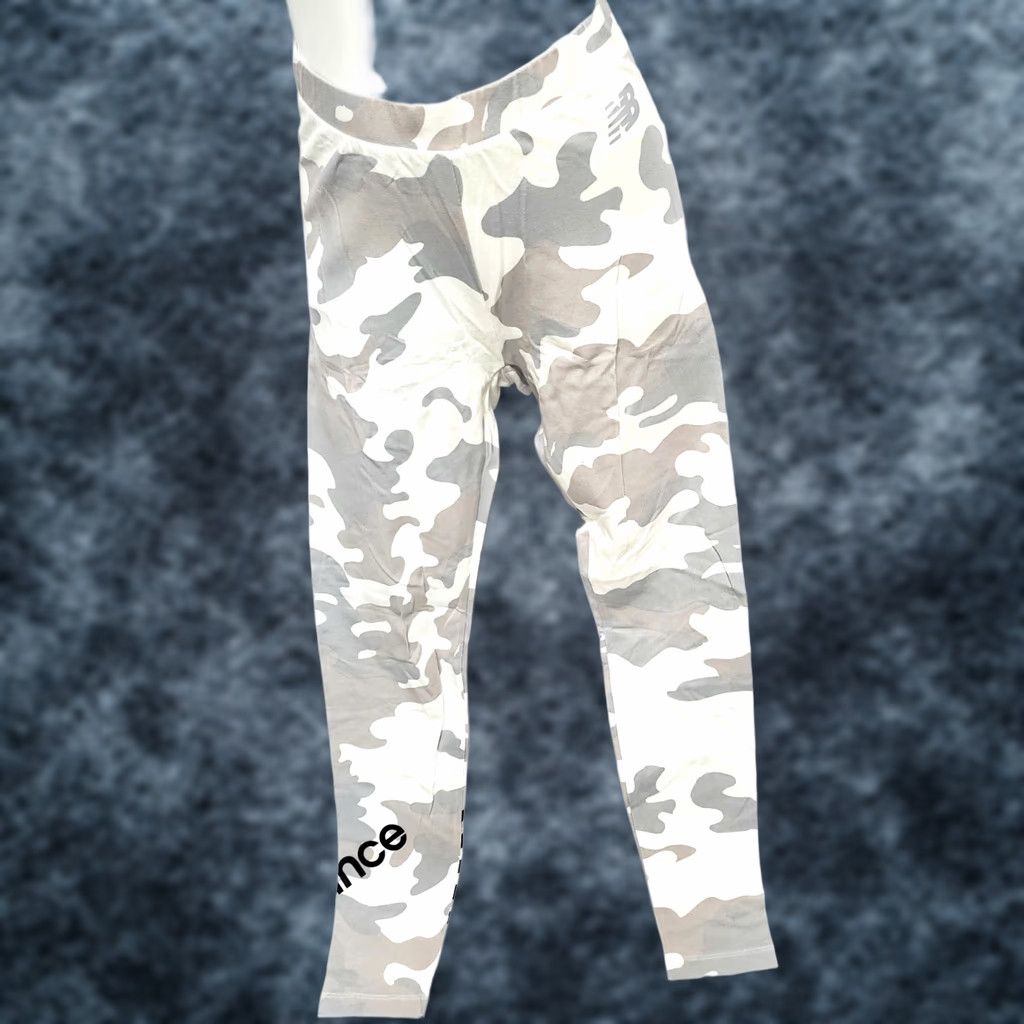 New Balance Womens New Balance Leggings WP83554 WT NB White Camo Essential Cotton Legging Pants Womens Size S Mens Womens Boys Girls Size 28" / US 6 / IT 42 - 1 Thumbnail