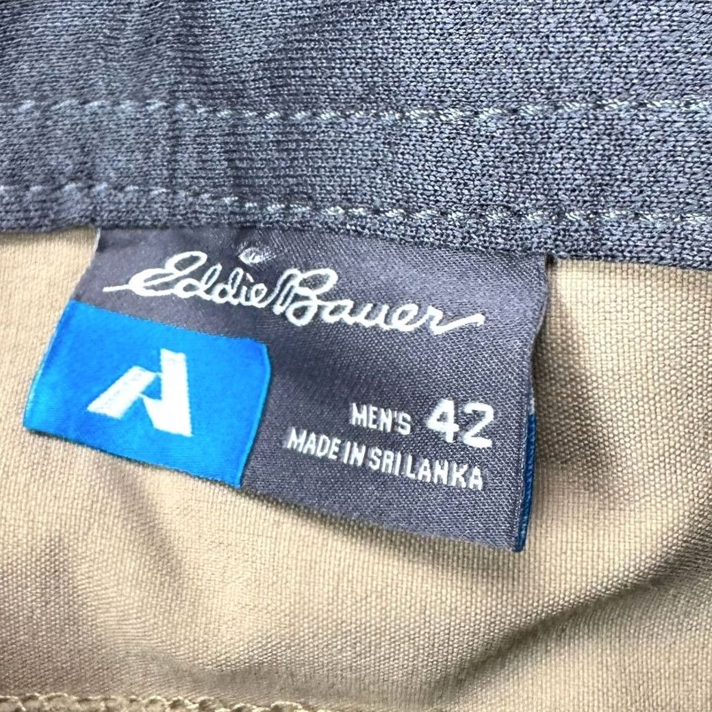Eddie Bauer Eddie Bauer First Ascent Cargo Shorts Men 42 Tan Nylon Blend Hiking Outdoor Logo Size US 42 / EU 58 - 3 Thumbnail